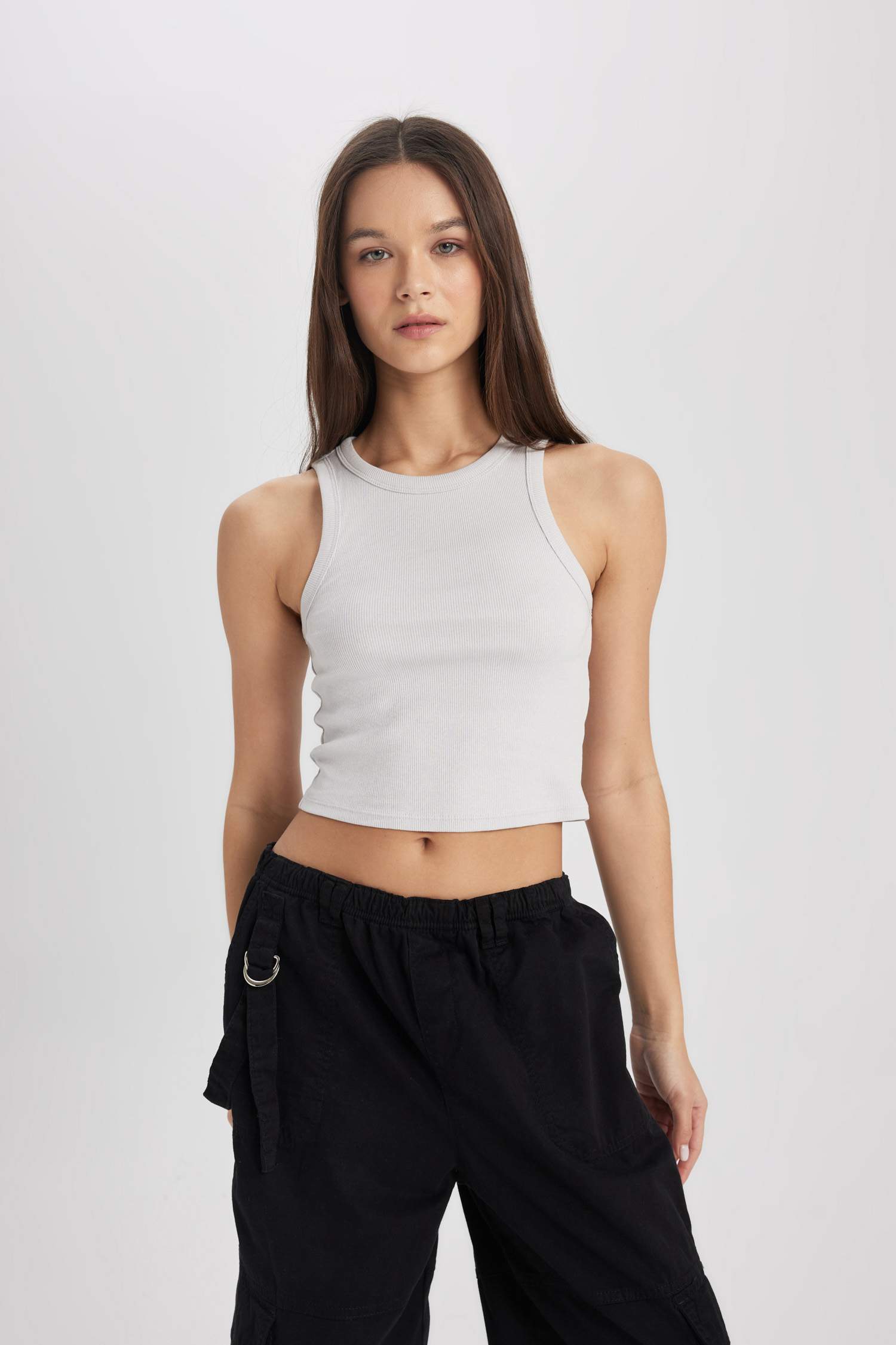 Fitted Halter Neck Ribbed Camisole Crop Top