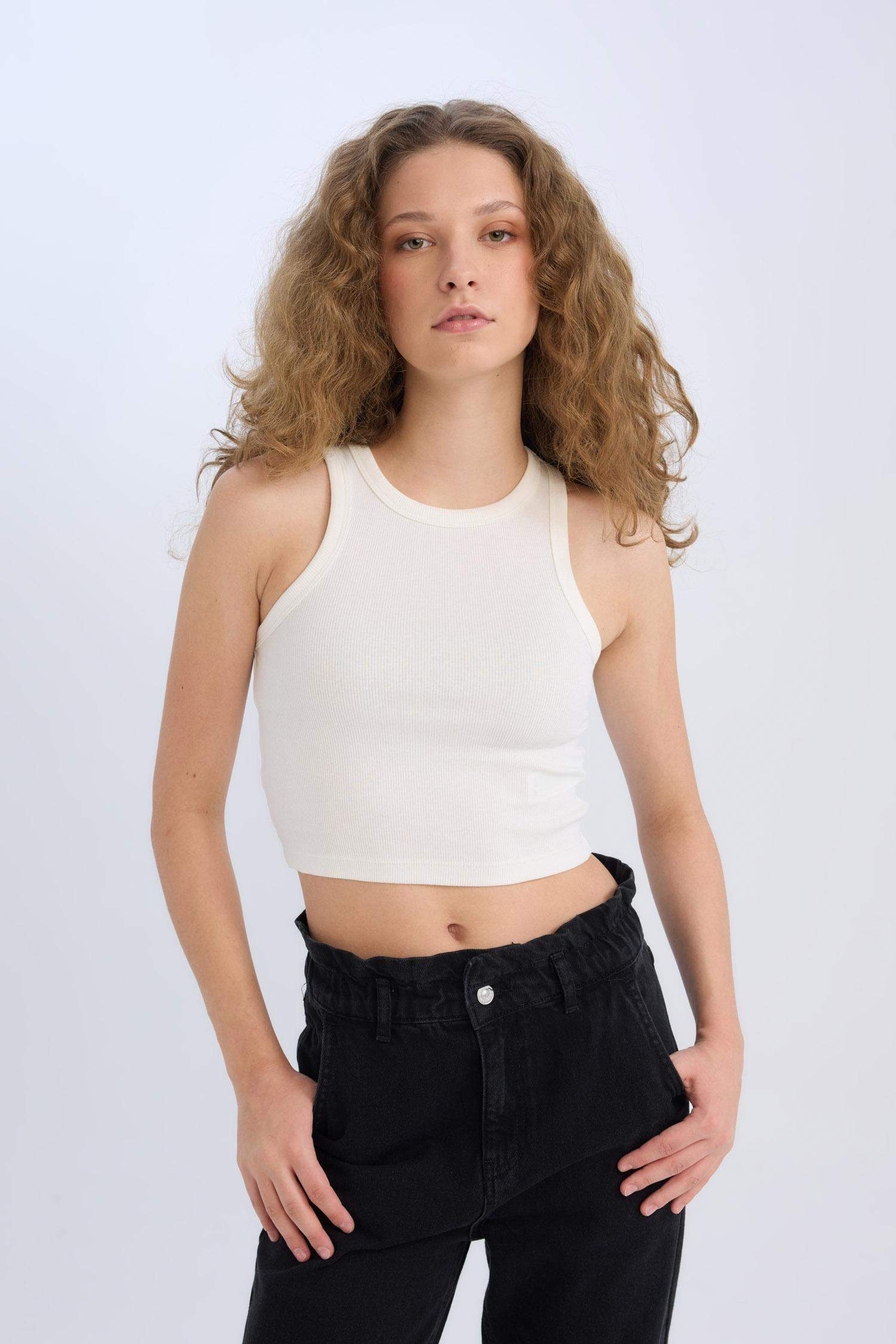 ديباردور مضلع سليم فيت بياقة هالتر