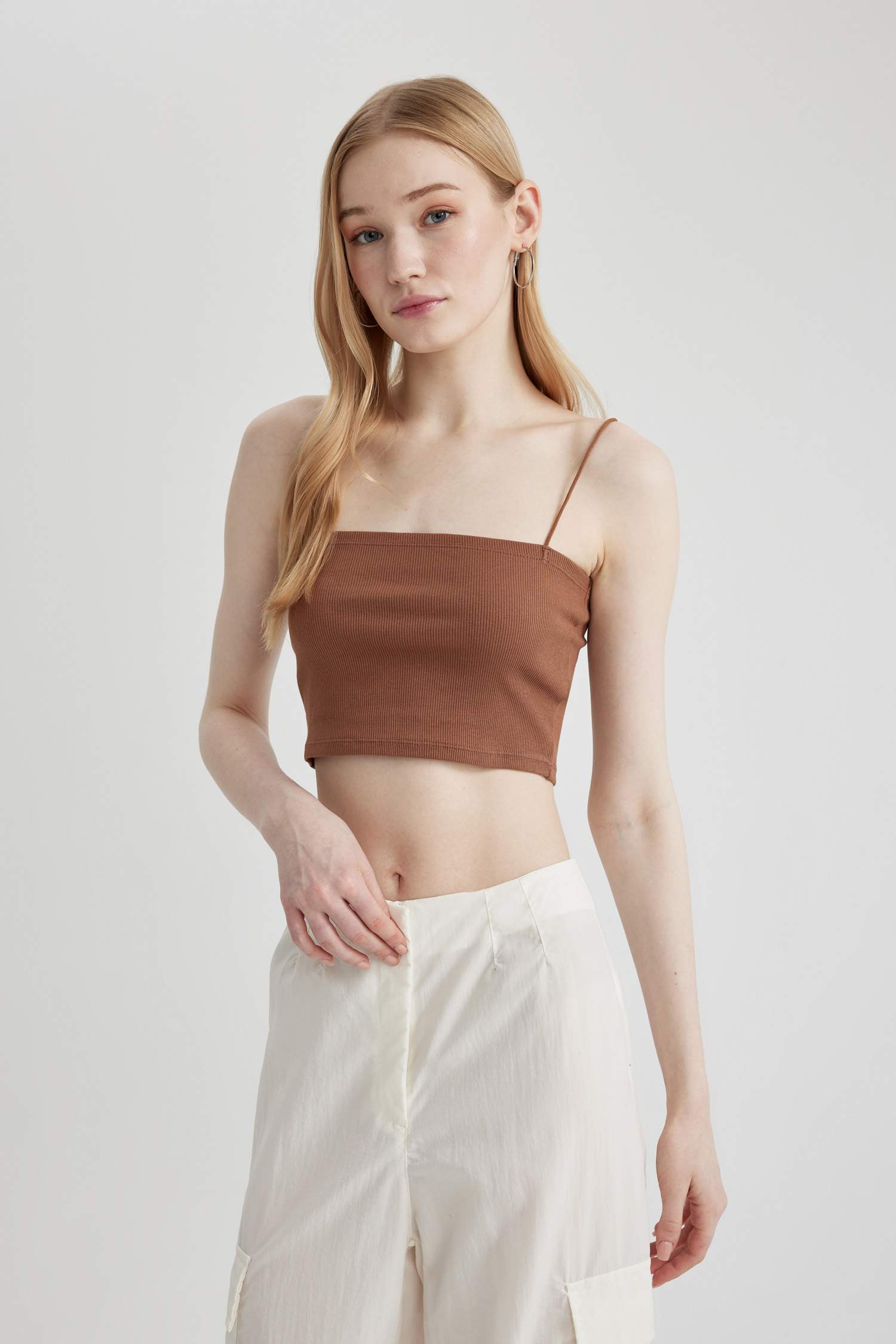 Fitted Ribbed Camisole Crop Top