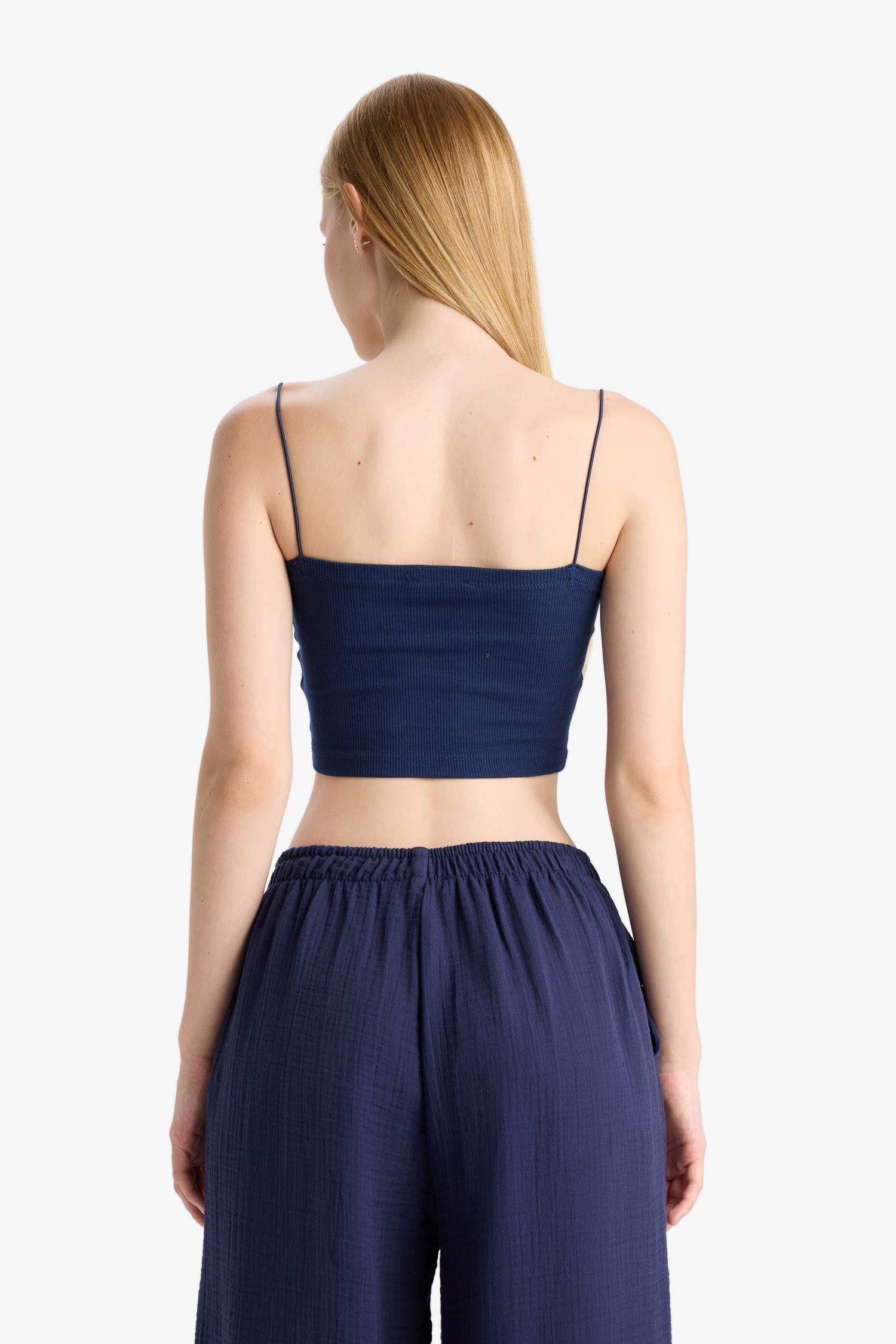 تانك توب سليم فيت مخصر كحلي