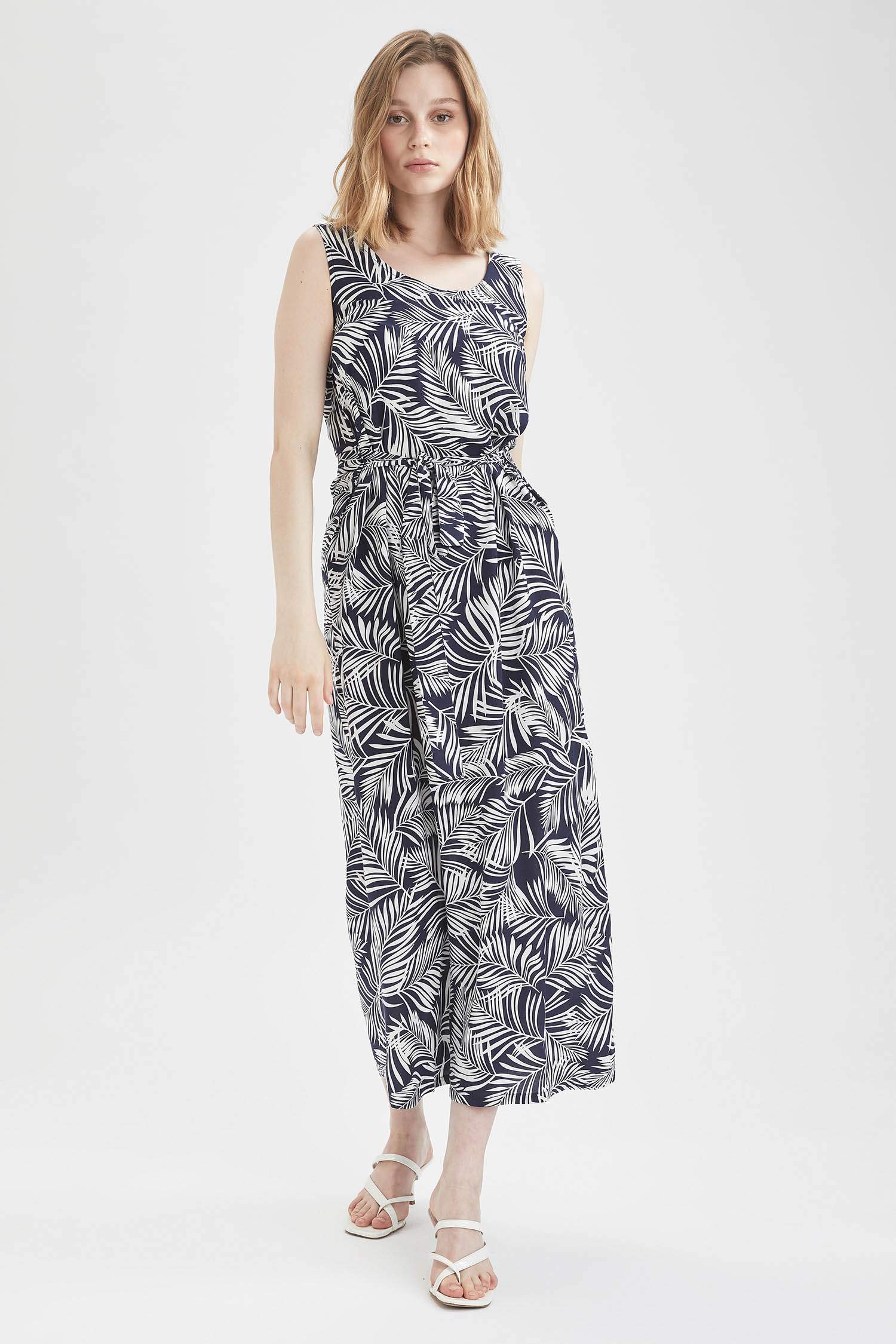 Defacto Tropik Desenli Bisiklet Yaka Askılı Relax Fit Maxi Elbise. 3