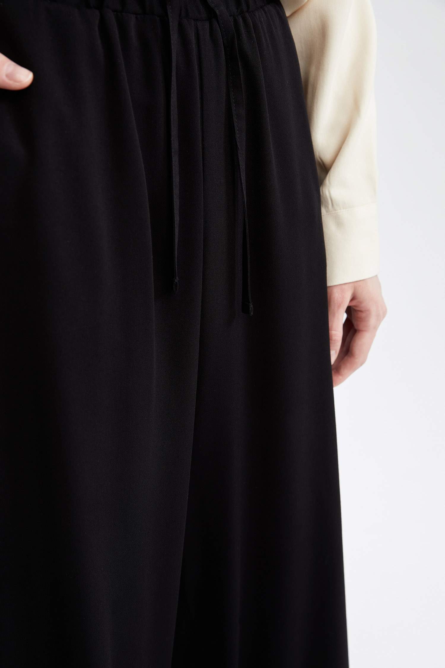 بنطلون قصة عادية