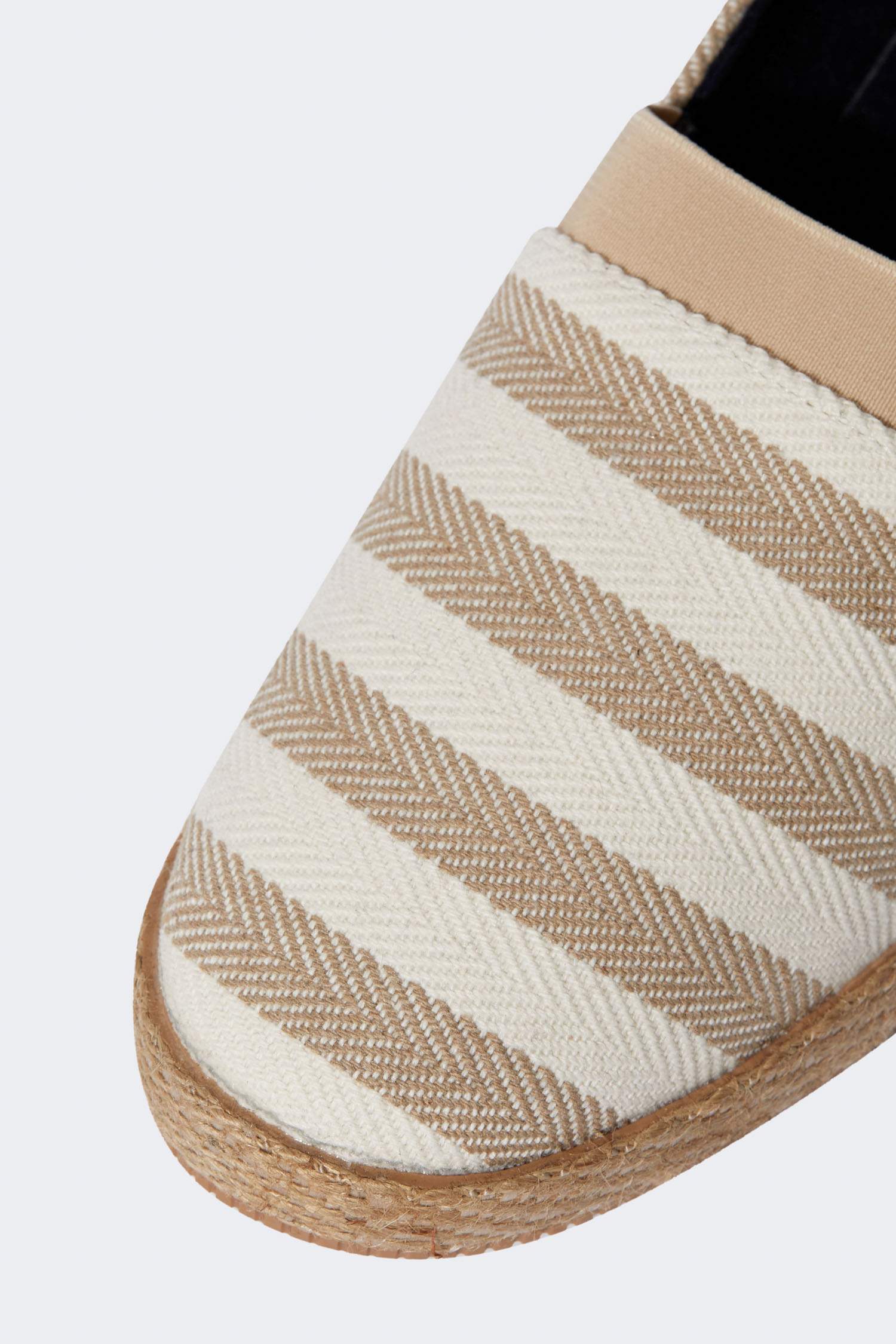 Повседневная обувь на плоской подошве для мужчин