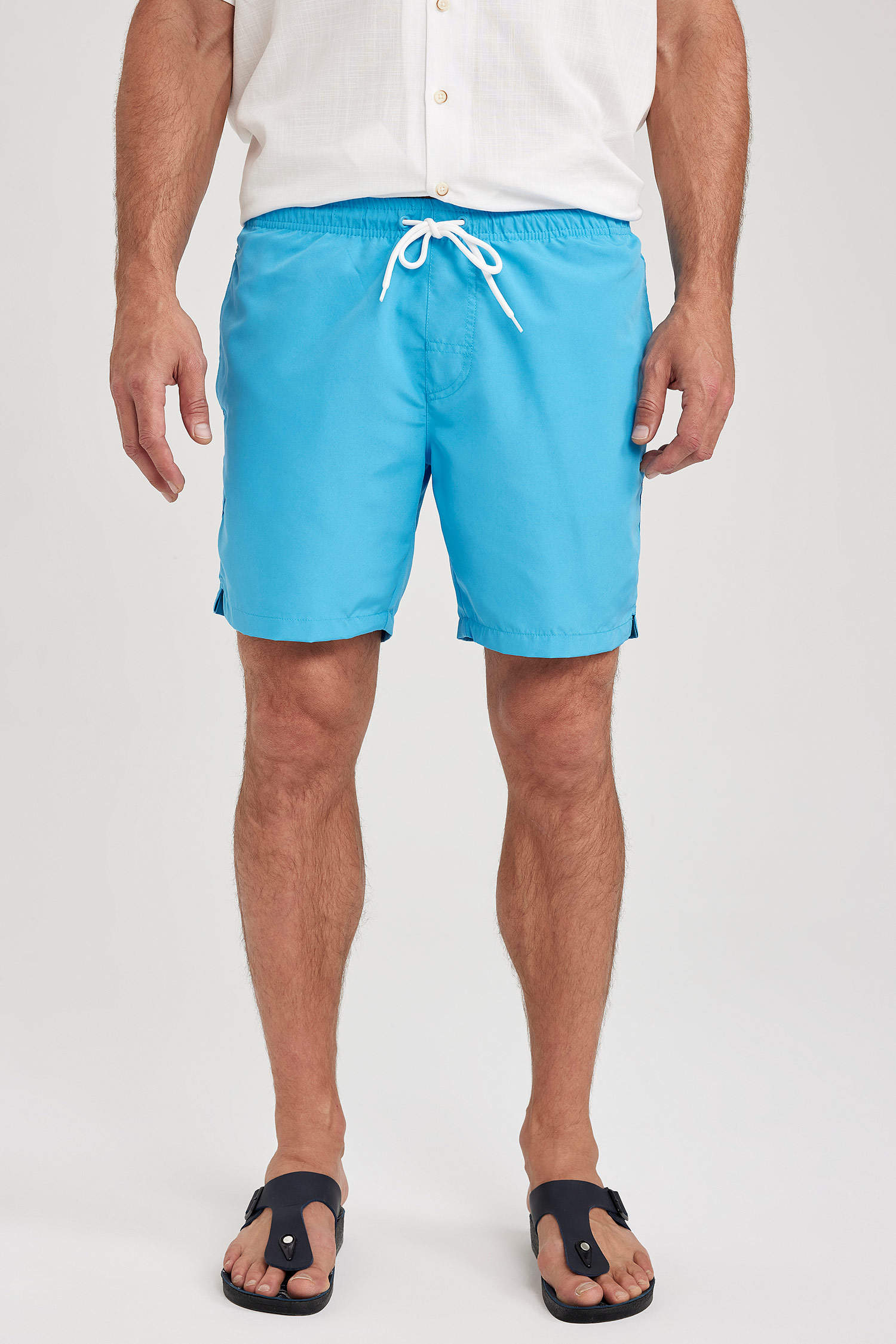 Blue MEN Regular Fit Swimming Short 2829651 | DeFacto