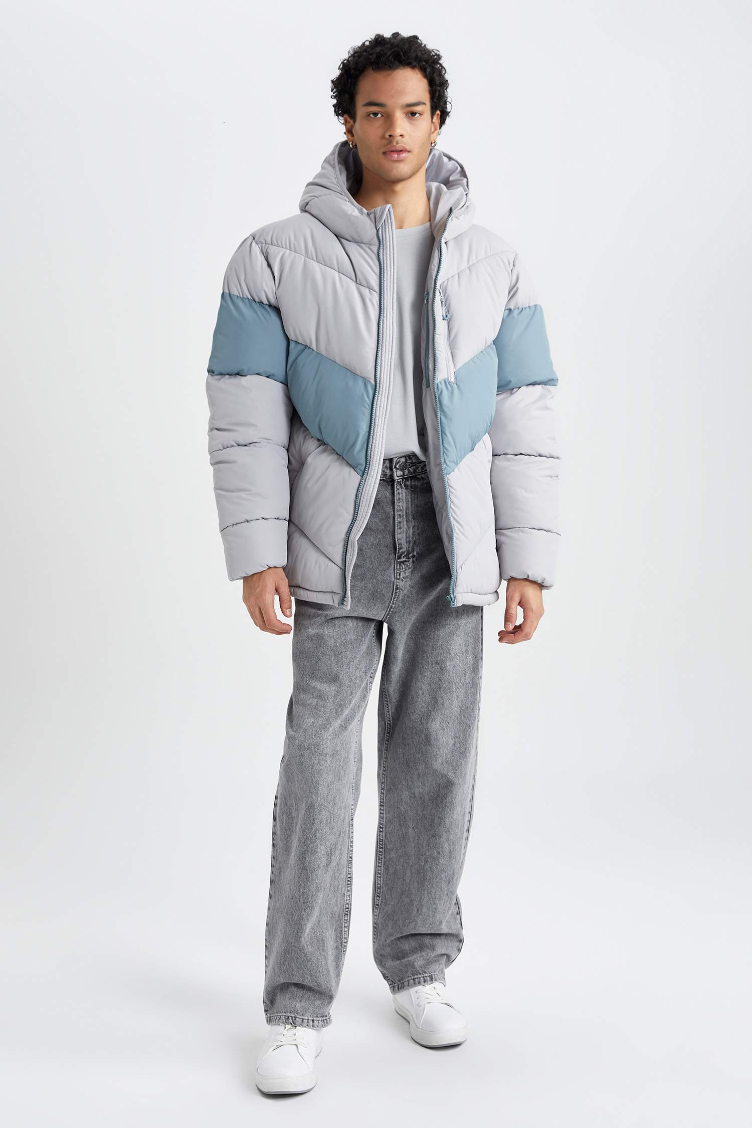 Su İtici Kapüşonlu Şişme Mont Fermuarlı Çift Cepli