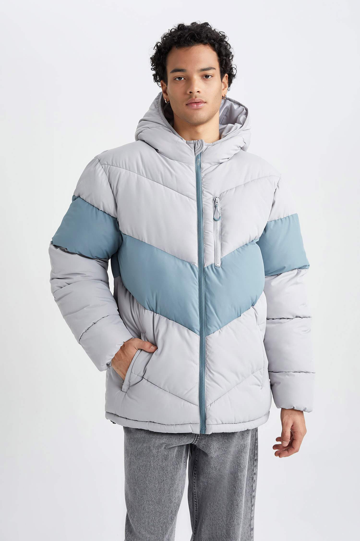 Su İtici Kapüşonlu Şişme Mont Fermuarlı Çift Cepli