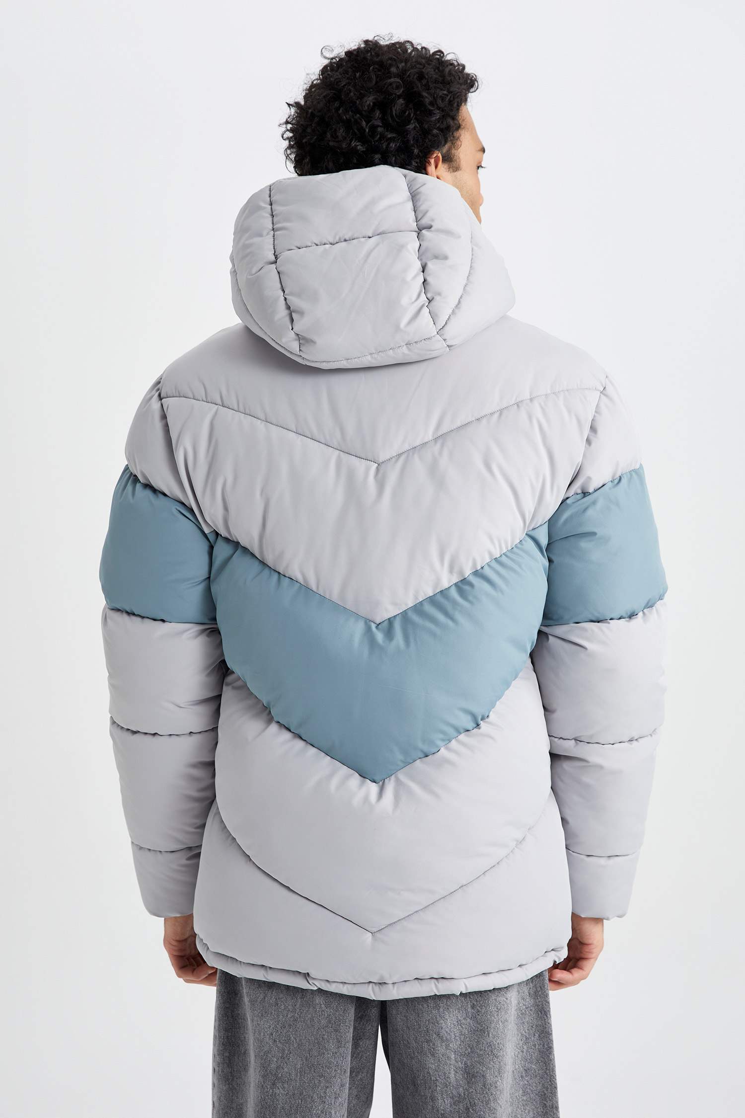 Su İtici Kapüşonlu Şişme Mont Fermuarlı Çift Cepli