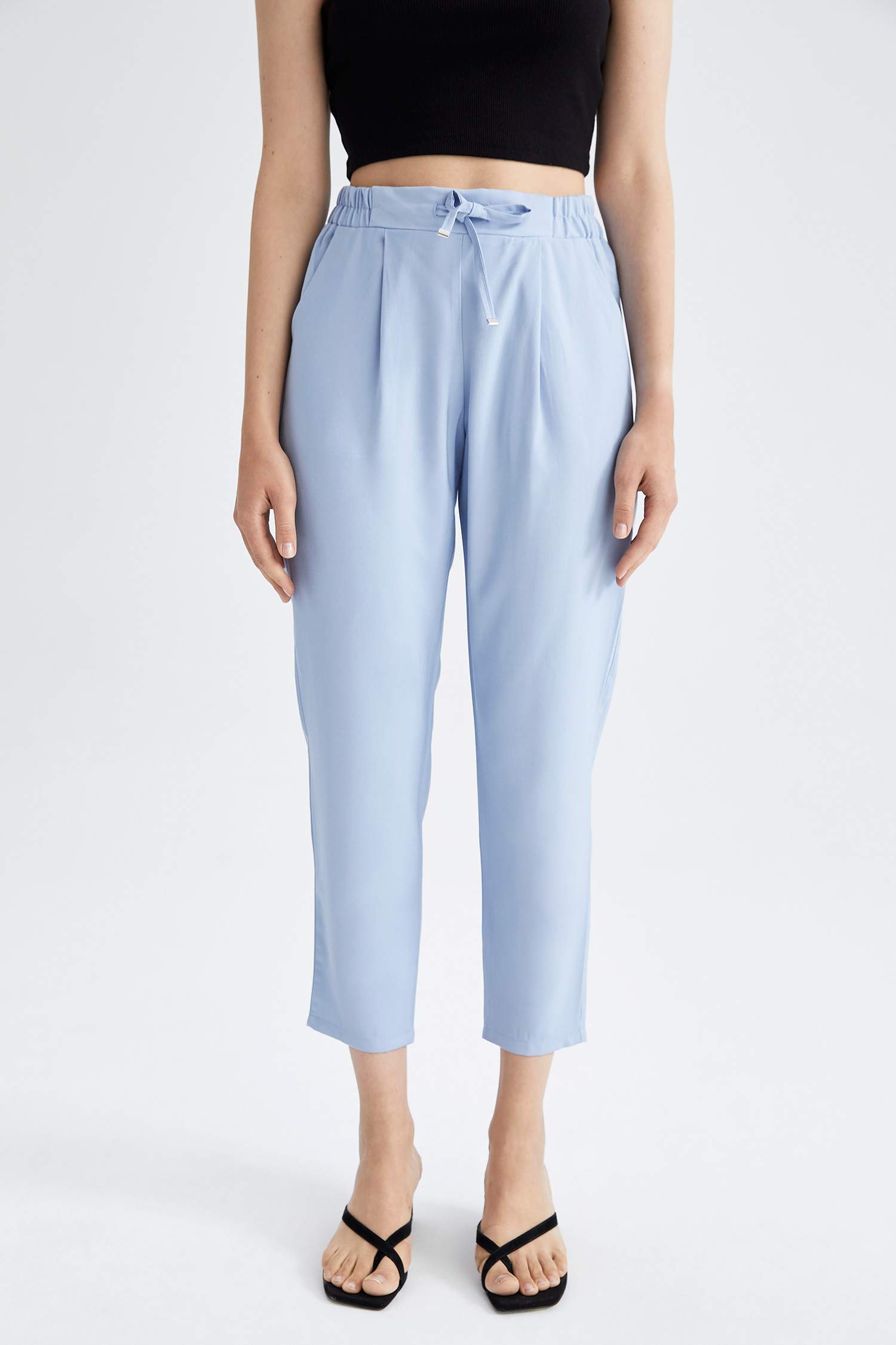 Jogger Fit Tie Waist Crop Chinos