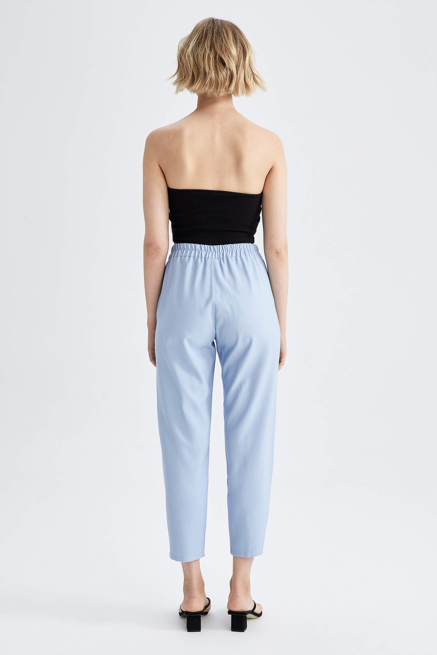 Jogger Fit Tie Waist Crop Chinos