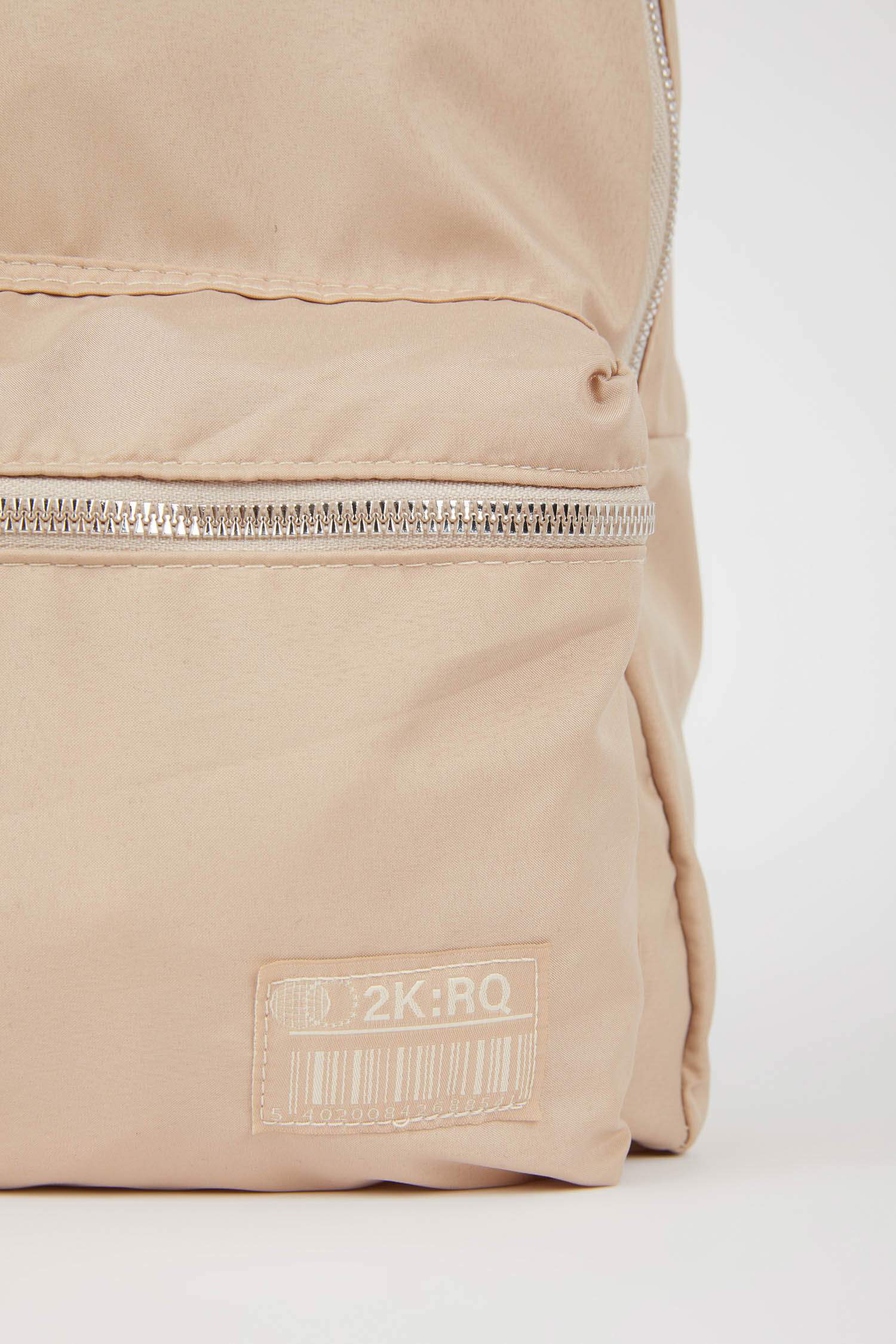 Әйелдерге арқақоржын