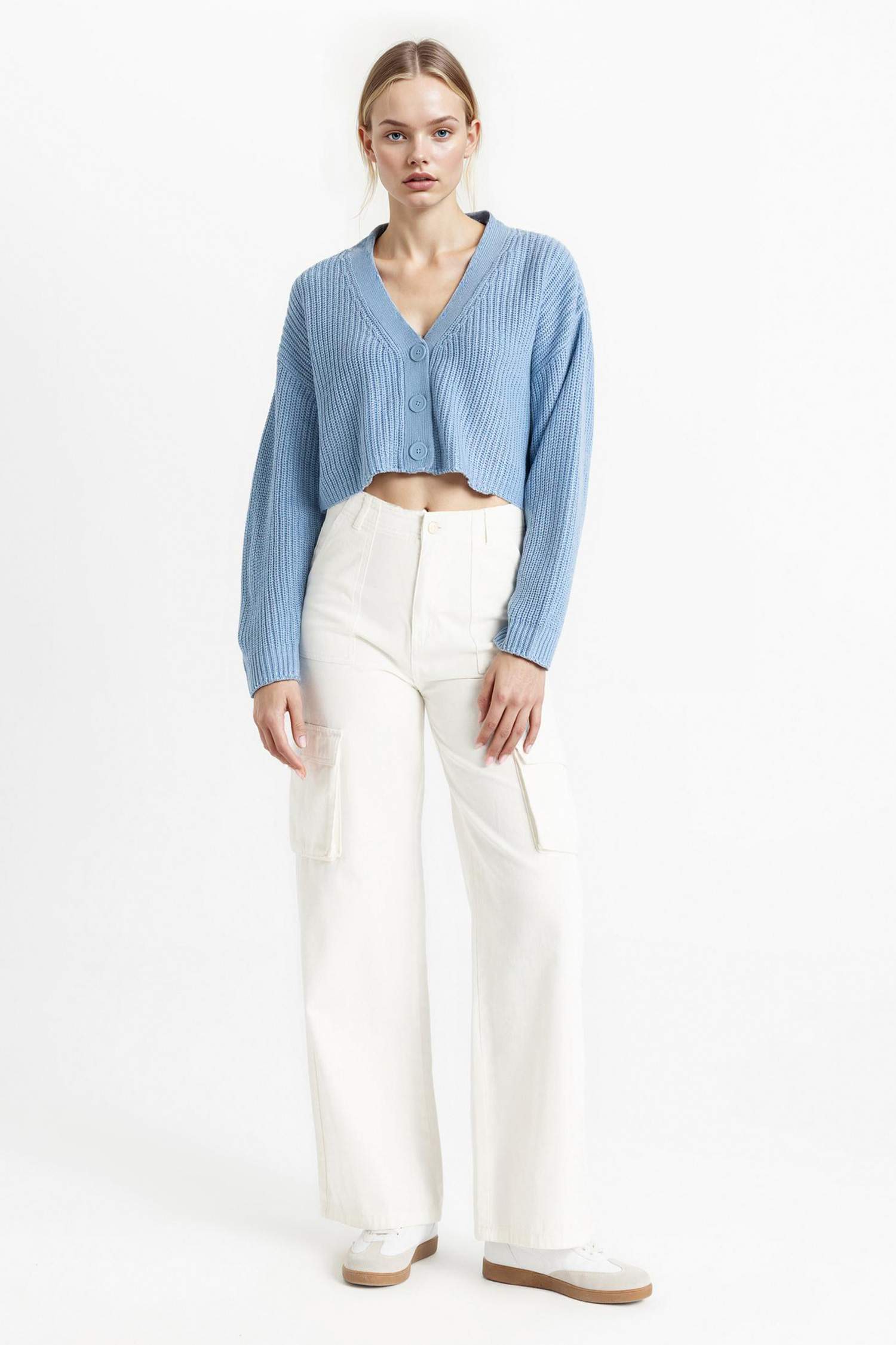 Regular Fit V Yaka Basic Düz Düğmeli Triko Hırka