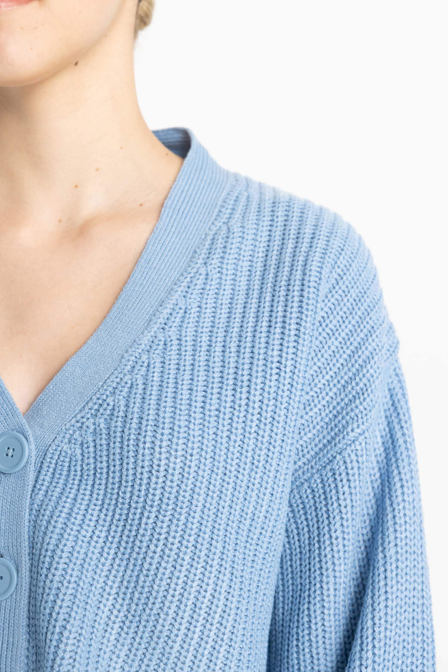 Regular Fit V Yaka Basic Düz Düğmeli Triko Hırka