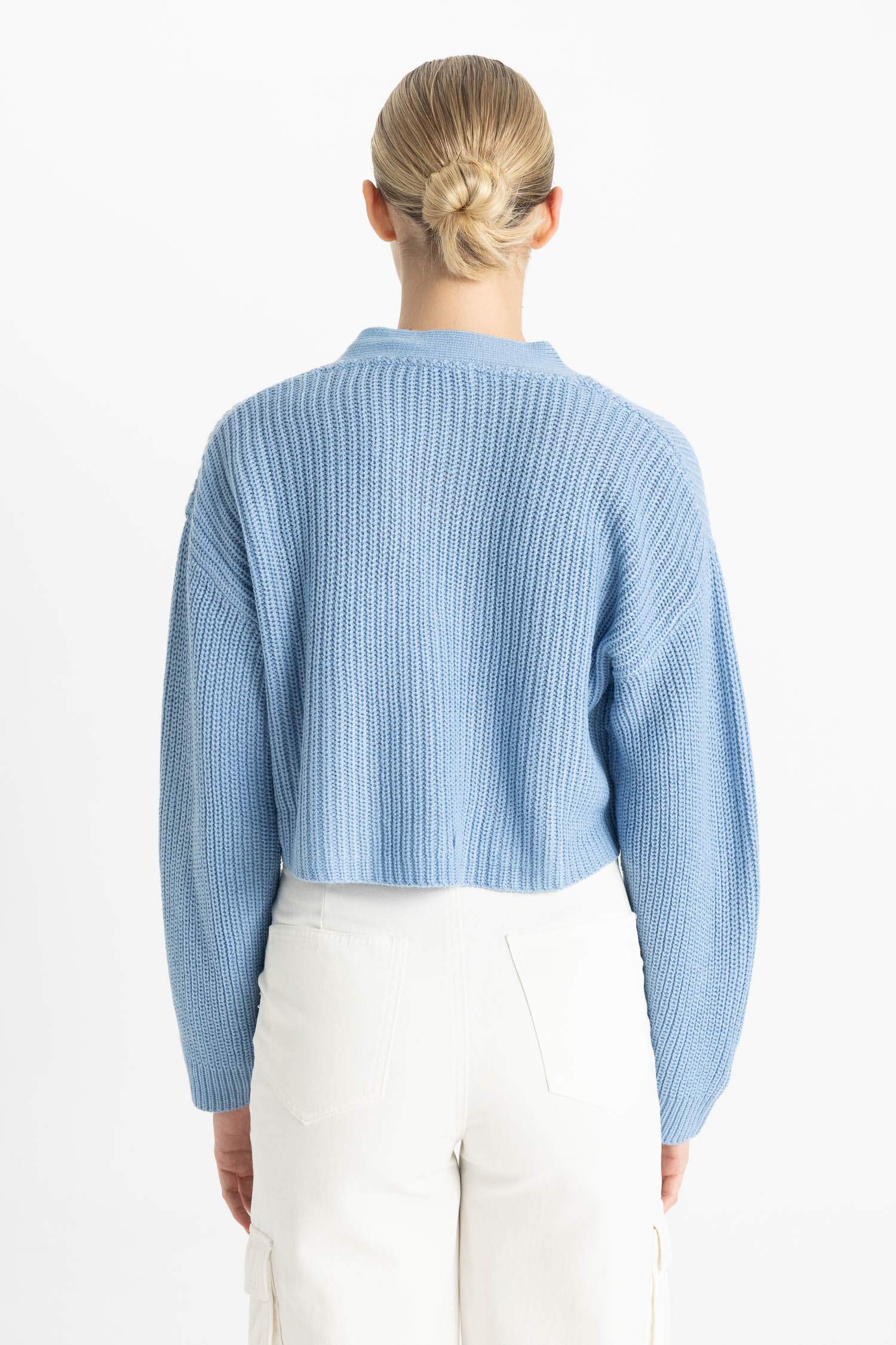 Regular Fit V Yaka Basic Düz Düğmeli Triko Hırka