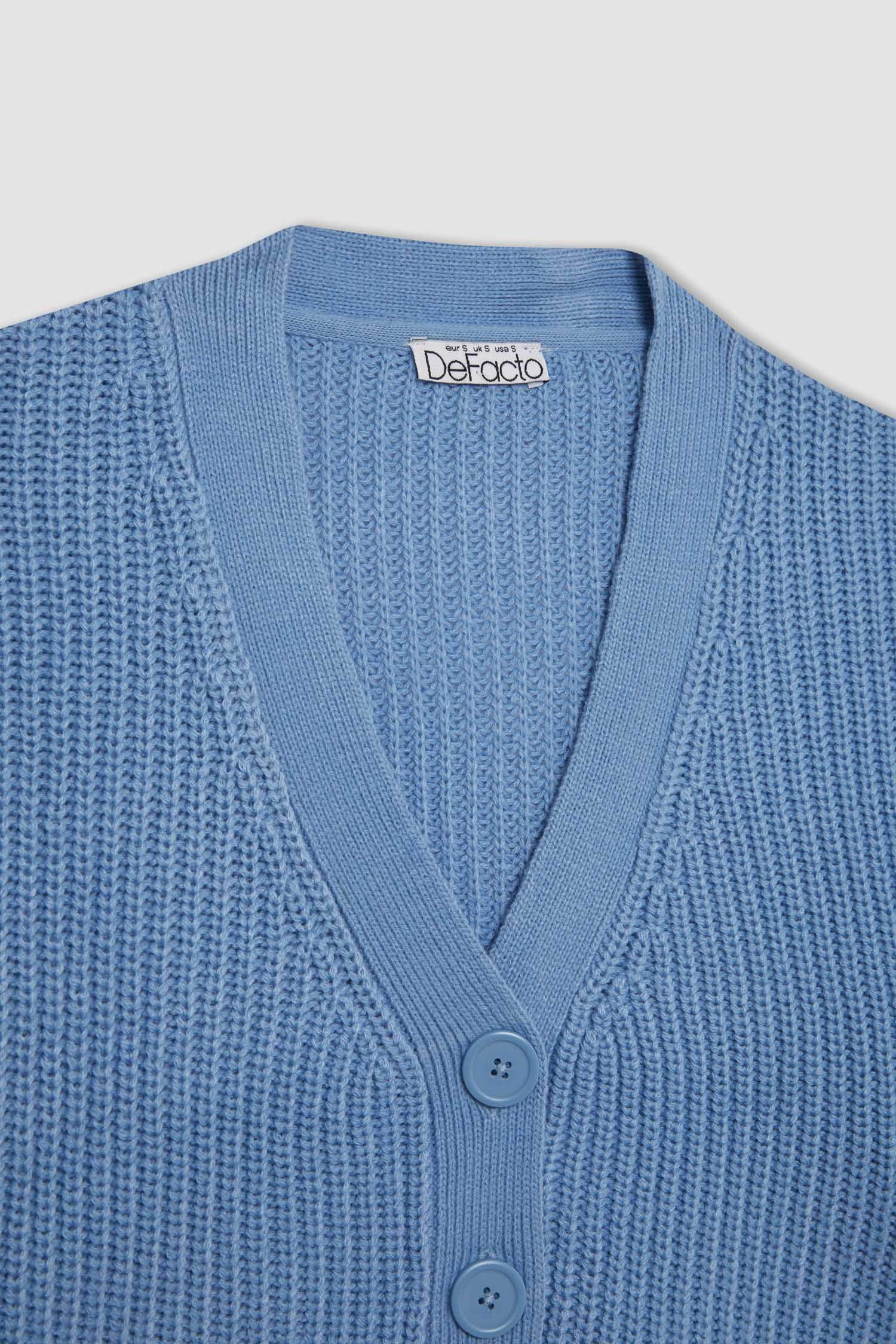 Regular Fit V Yaka Basic Düz Düğmeli Triko Hırka