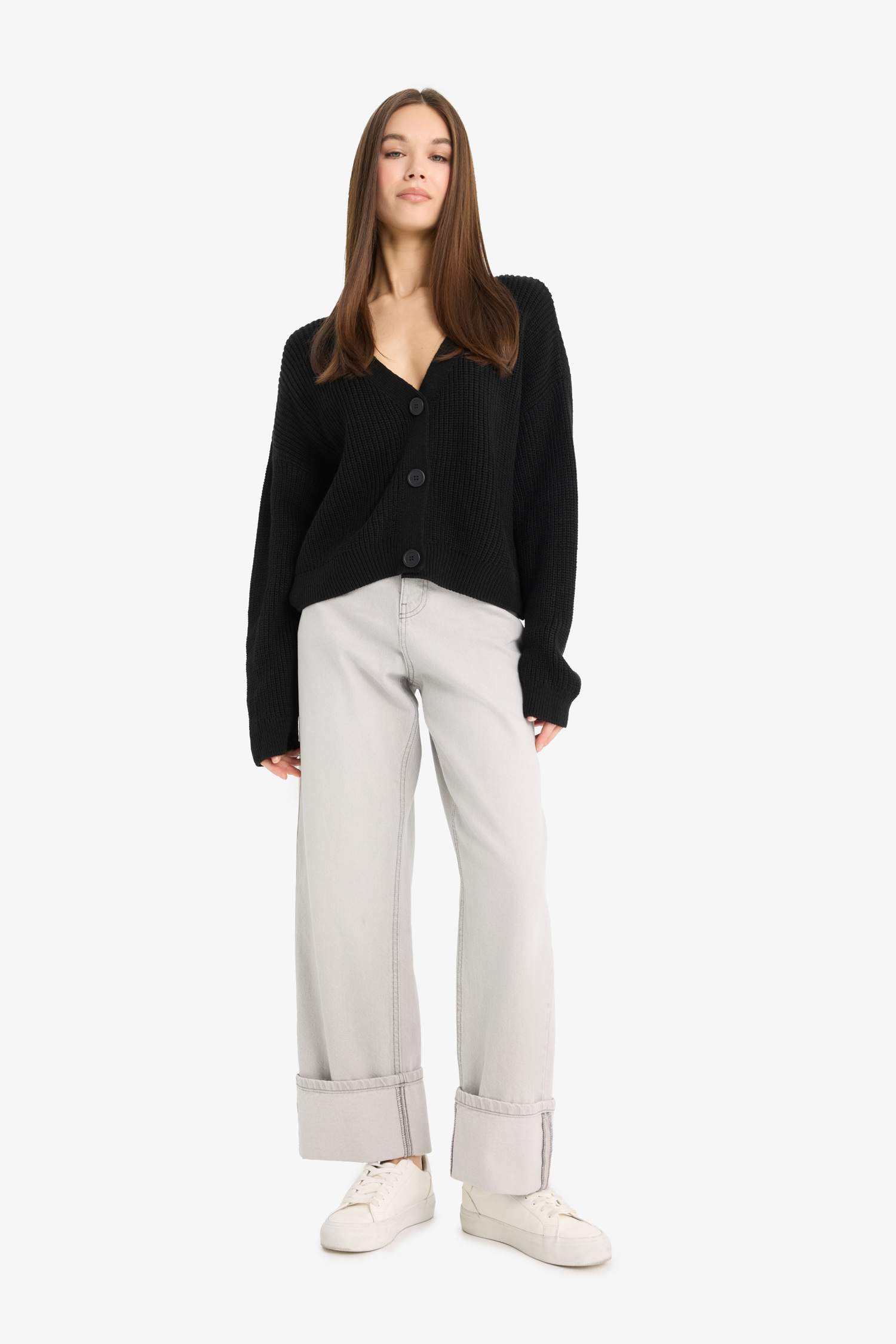 Regular Fit V Yaka Düğmeli Triko Hırka