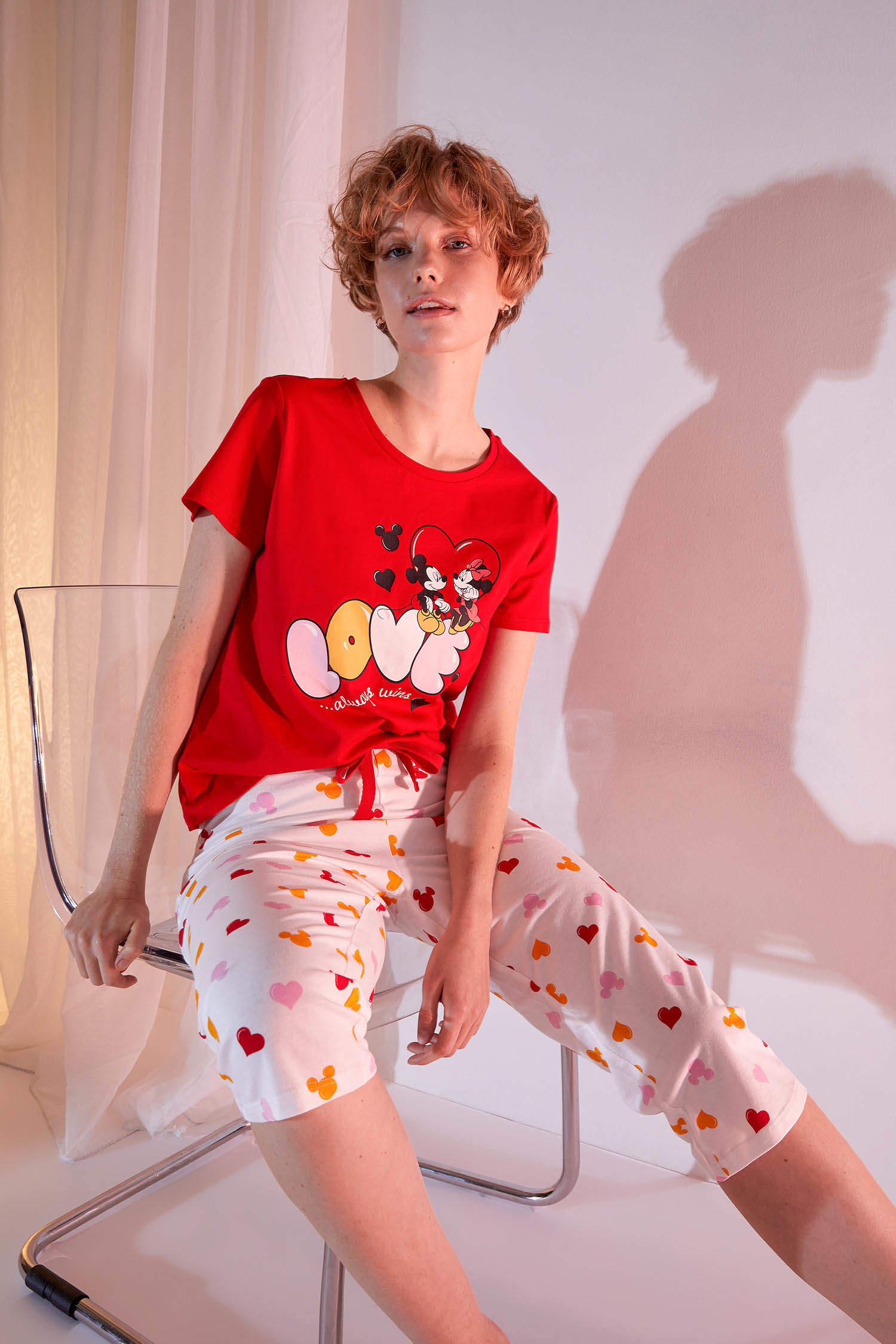 Defacto Mickey Mouse Lisanslı Kısa Kol Pijama Takımı. 6