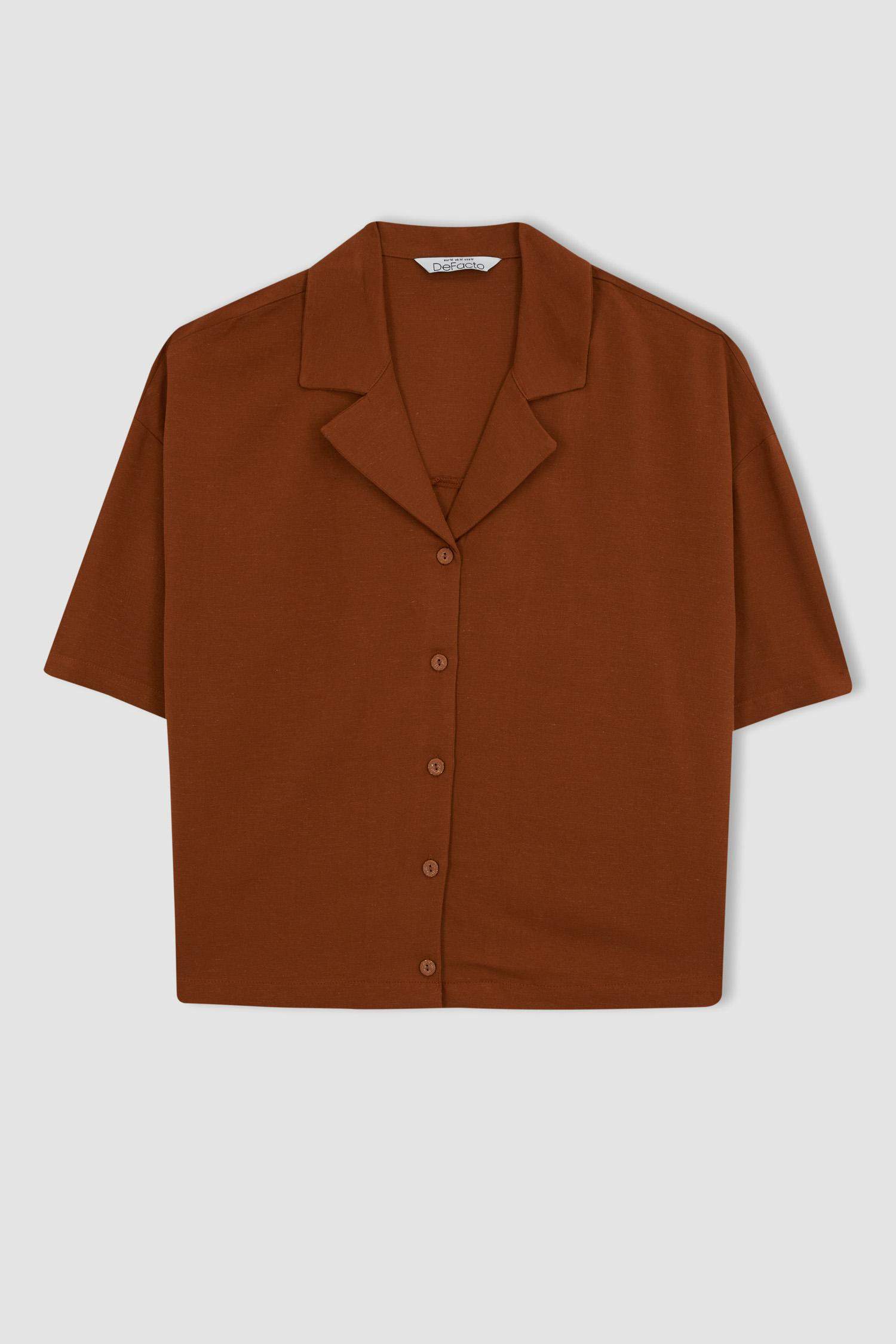 үлкен пішім Қысқа жеңді жейде