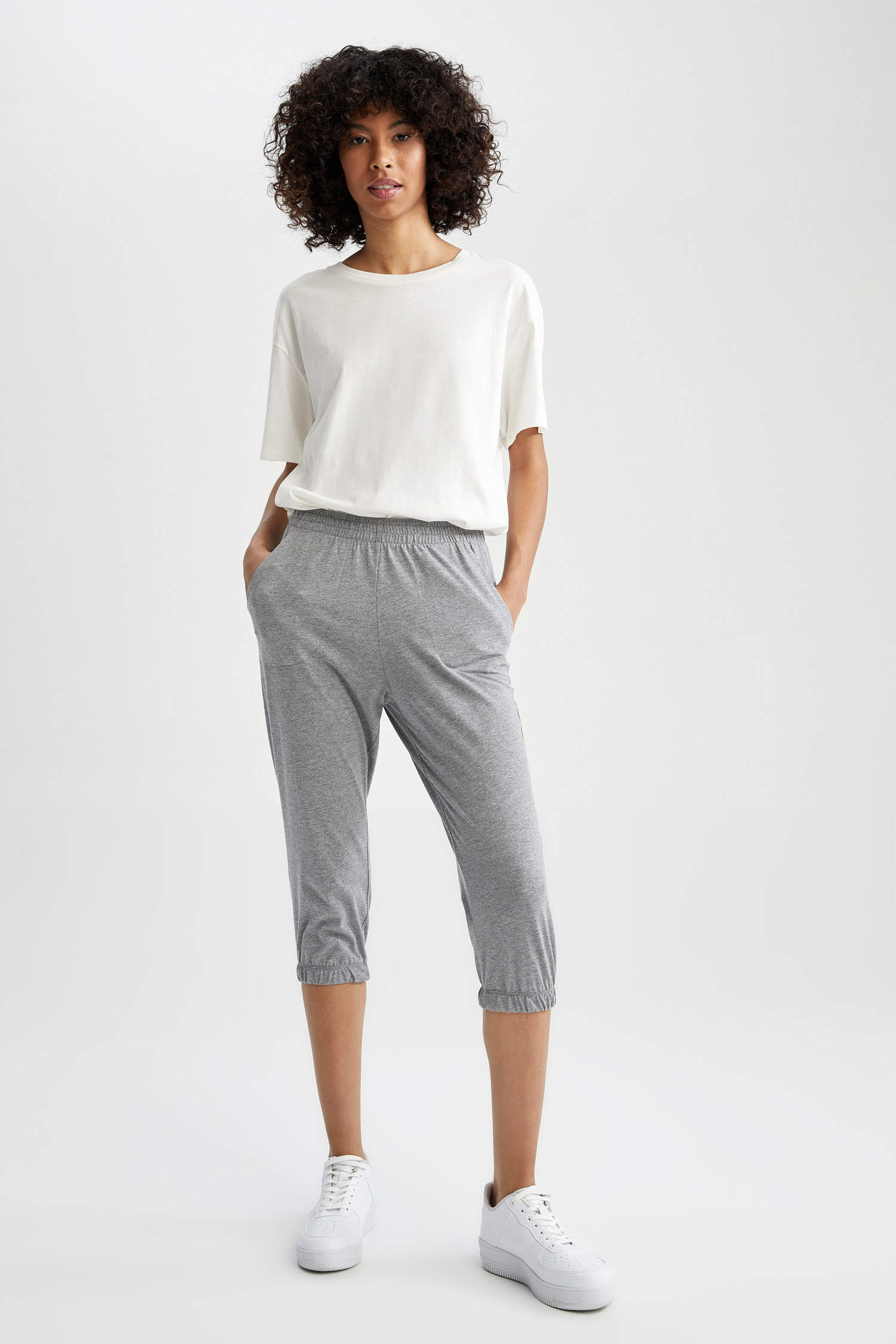 Grey WOMEN Regular Fit Jogger Short Sweatpants 2418667