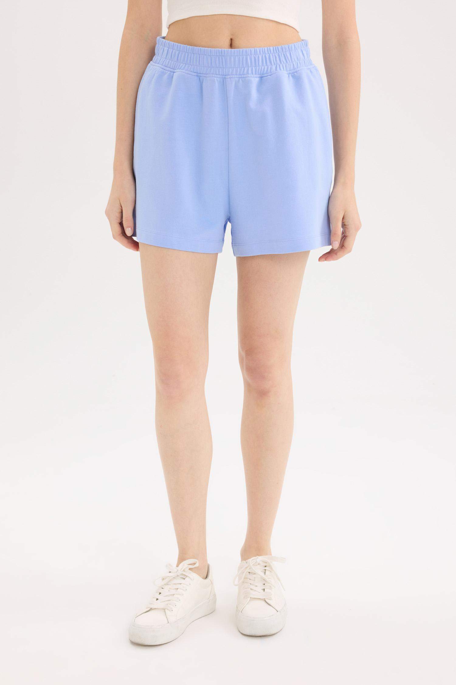 شورت قصة عادية