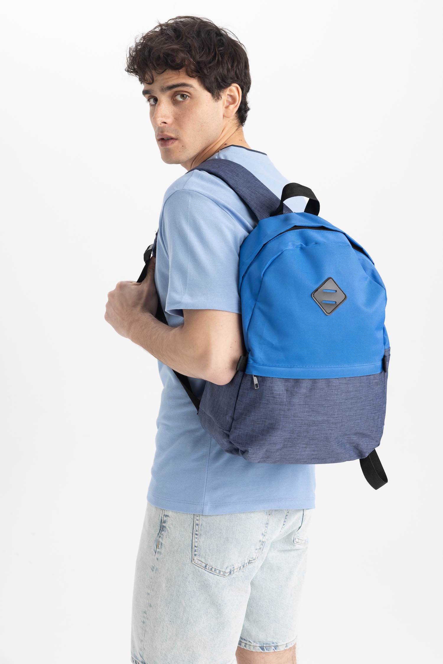 DeFacto Unisex Laptop Bölmeli Sırt Çantası