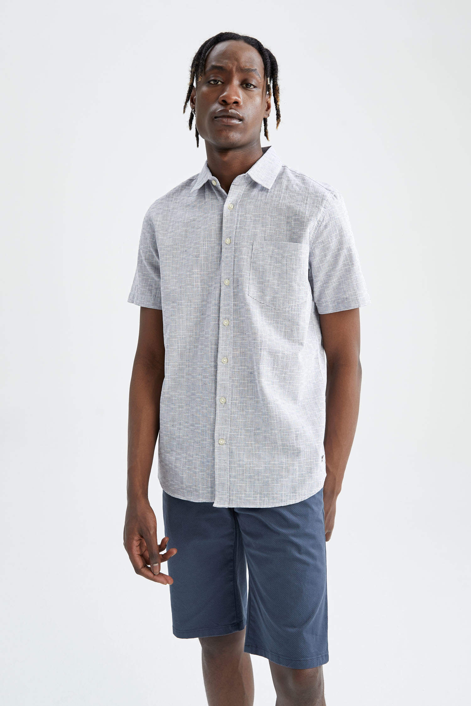 Indigo MAN Patterned Short Sleeve Shirt 1964431 | DeFacto