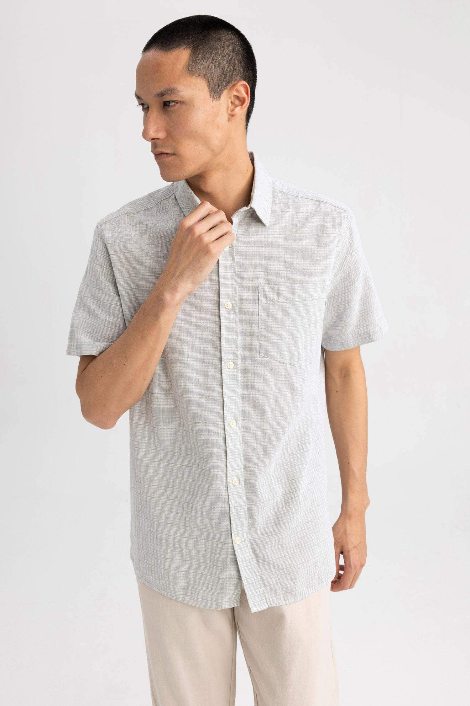 قميص بولو نص كم قصة عادية