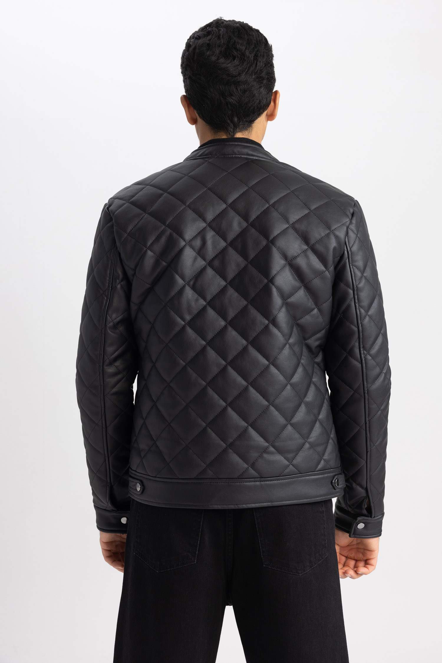 Куртка из искусственной кожи приталенного кроя из искусственной кожи для мужчин