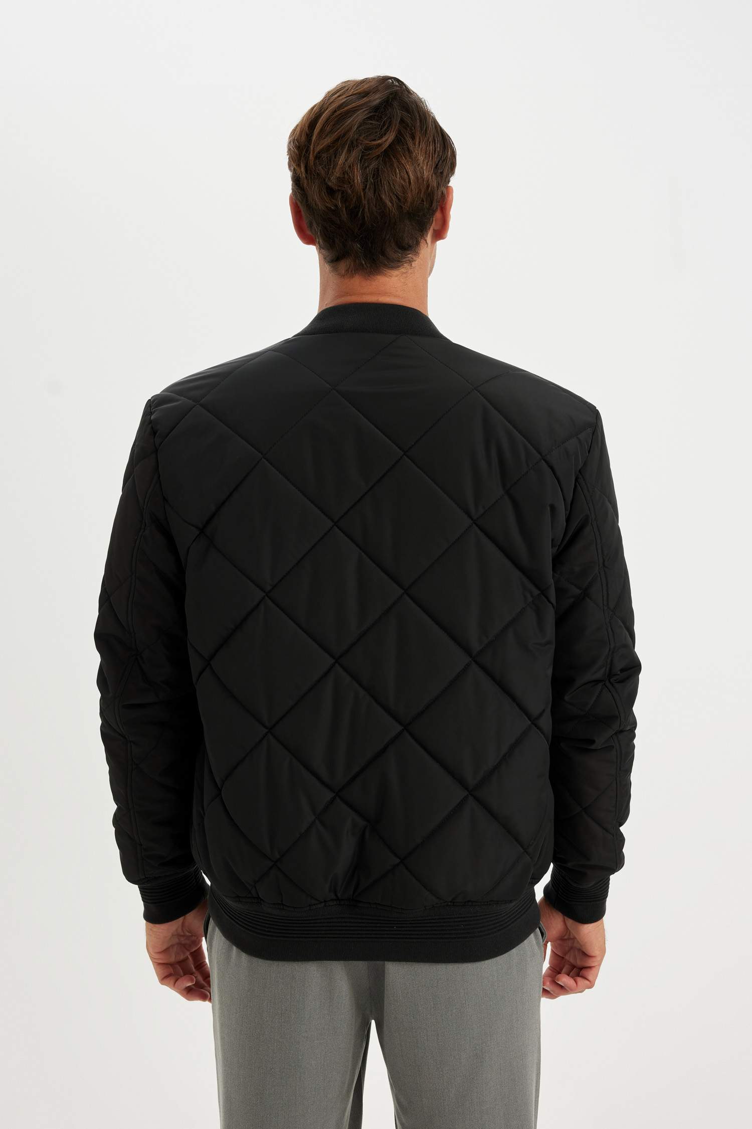 Su İtici Slim Fit Dar Kesim Bomber Kolej Yaka Fermuarlı Cepli Astarlı Mevsimlik Mont