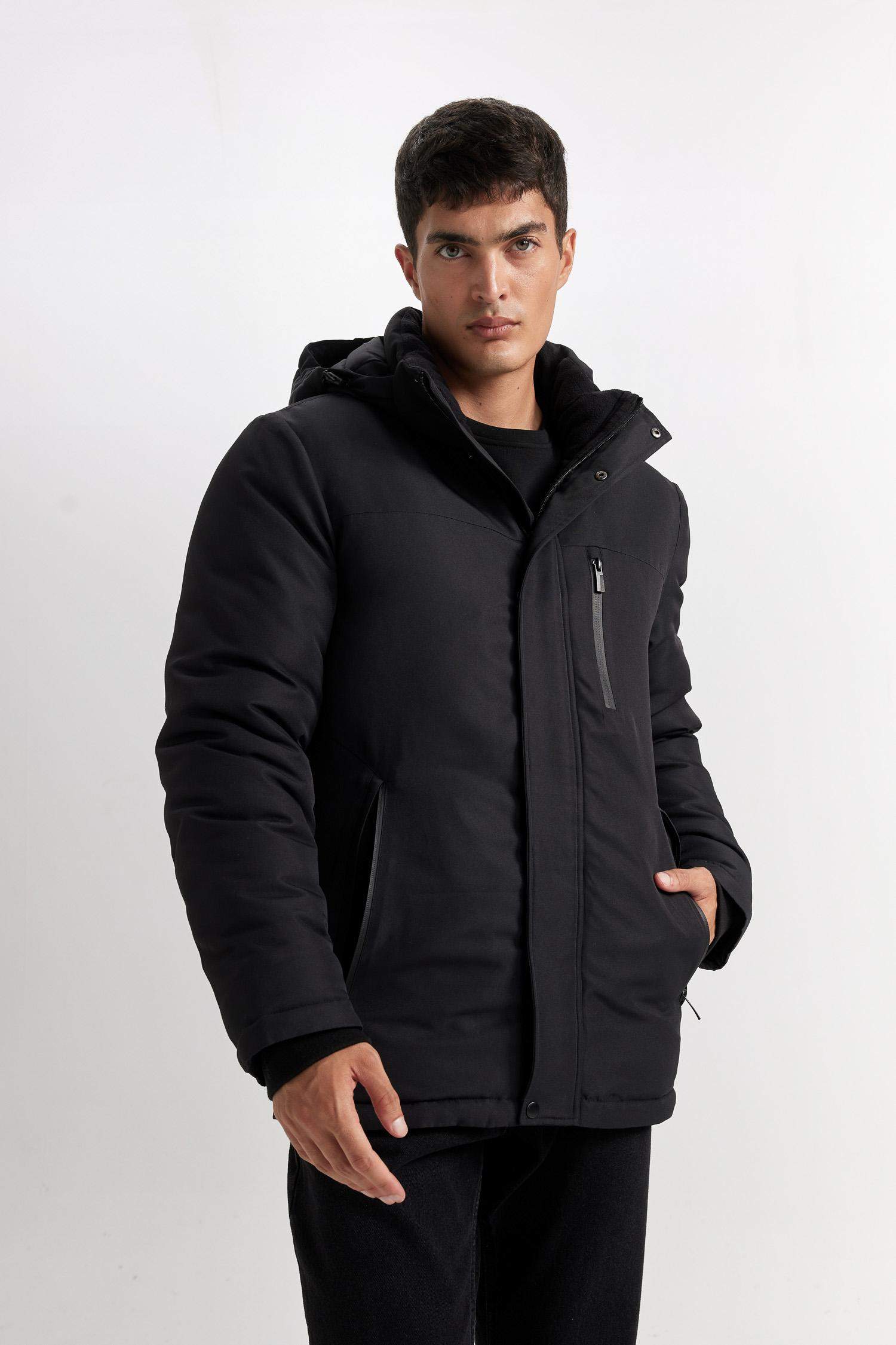 Su Geçirmez Rüzgar Geçirmez Kapüşonlu Mont