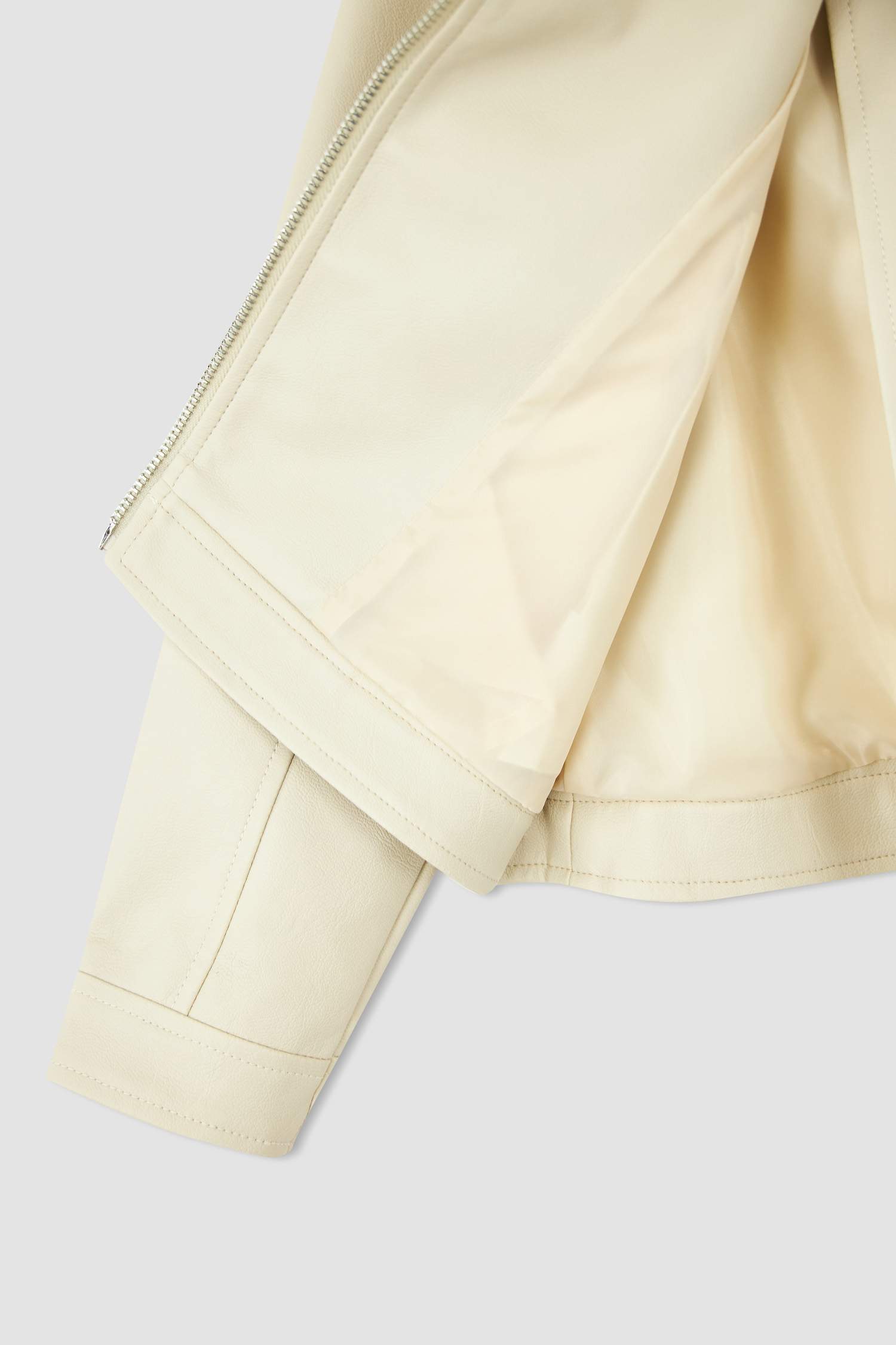 Kız Çocuk Su Geçirmez Suni Deri Mont