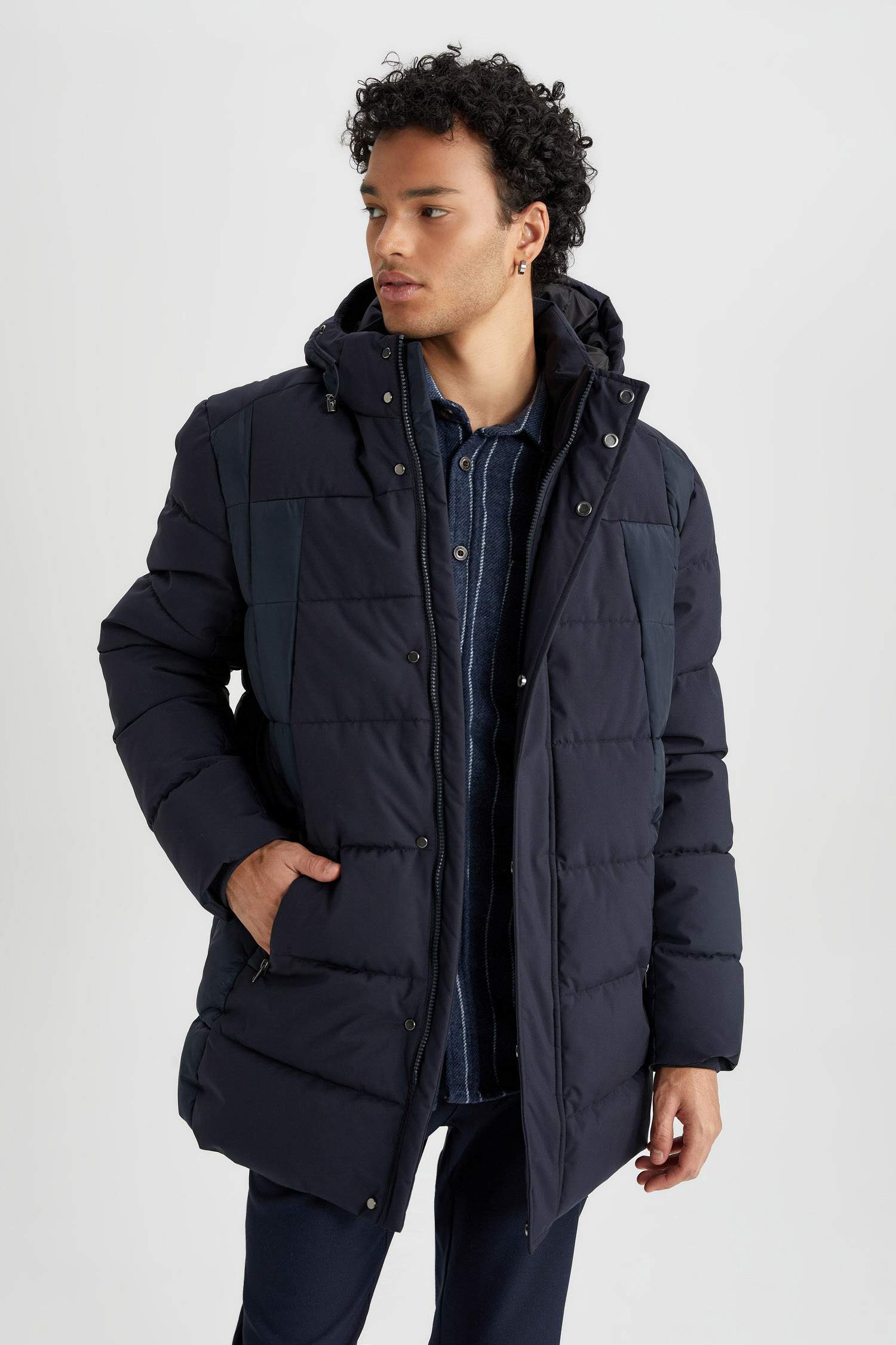 Slim Fit Hooded Faux Fur Lined Puffer Jacket