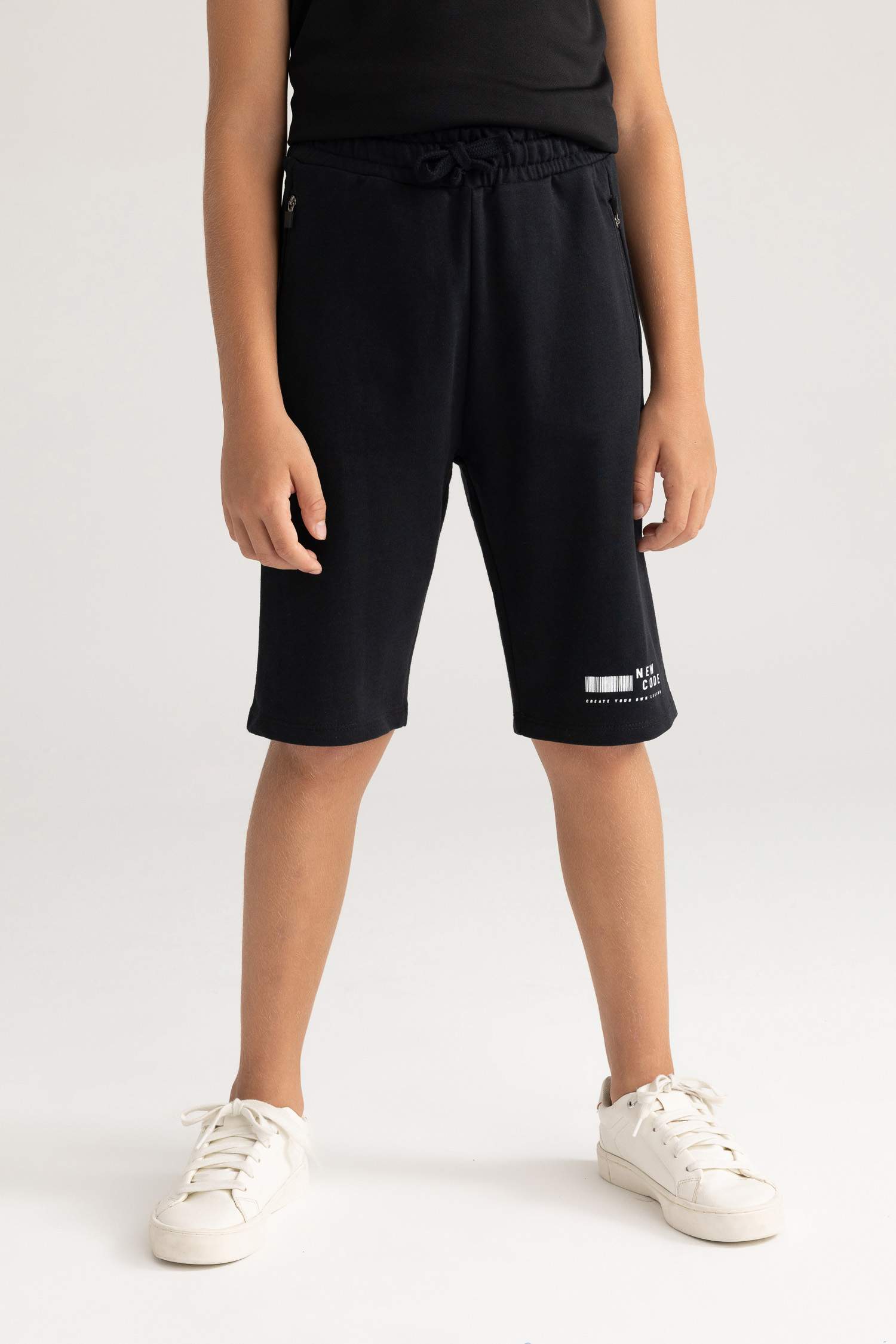 Шорты стандартного кроя для мальчиков