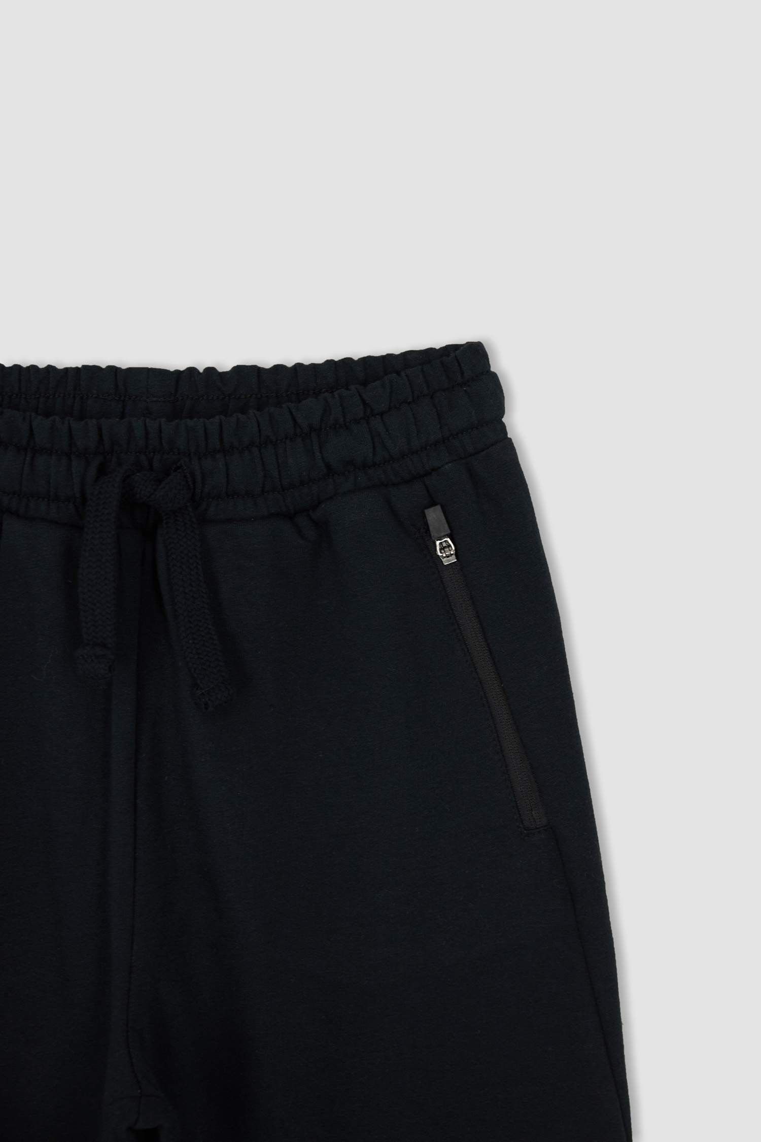 Шорты стандартного кроя для мальчиков