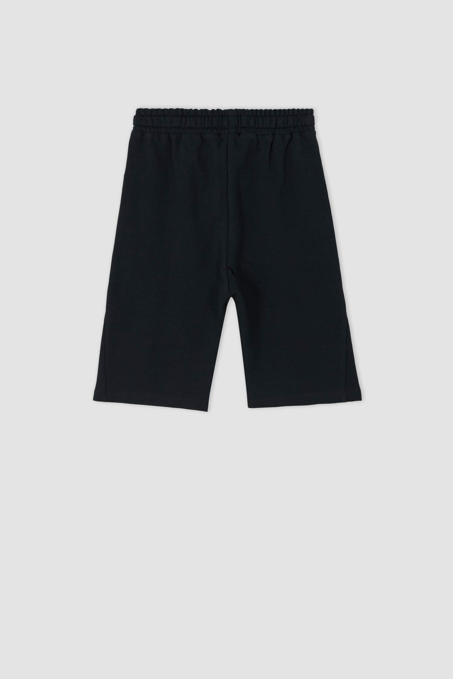 Шорты стандартного кроя для мальчиков