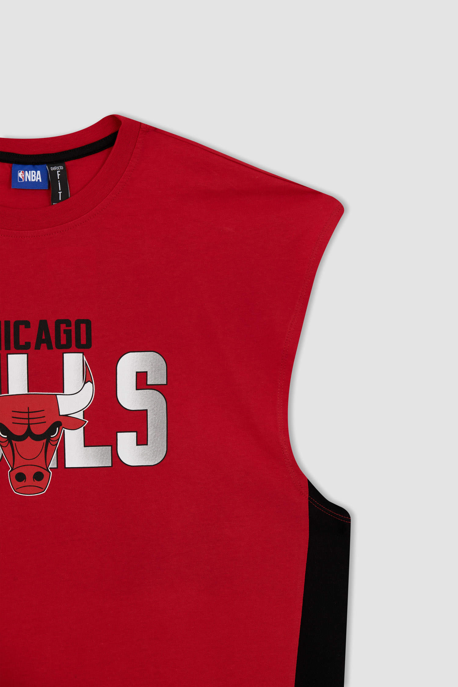 Defacto Fit NBA Chicago Bulls Regular Fit Tişört. 8