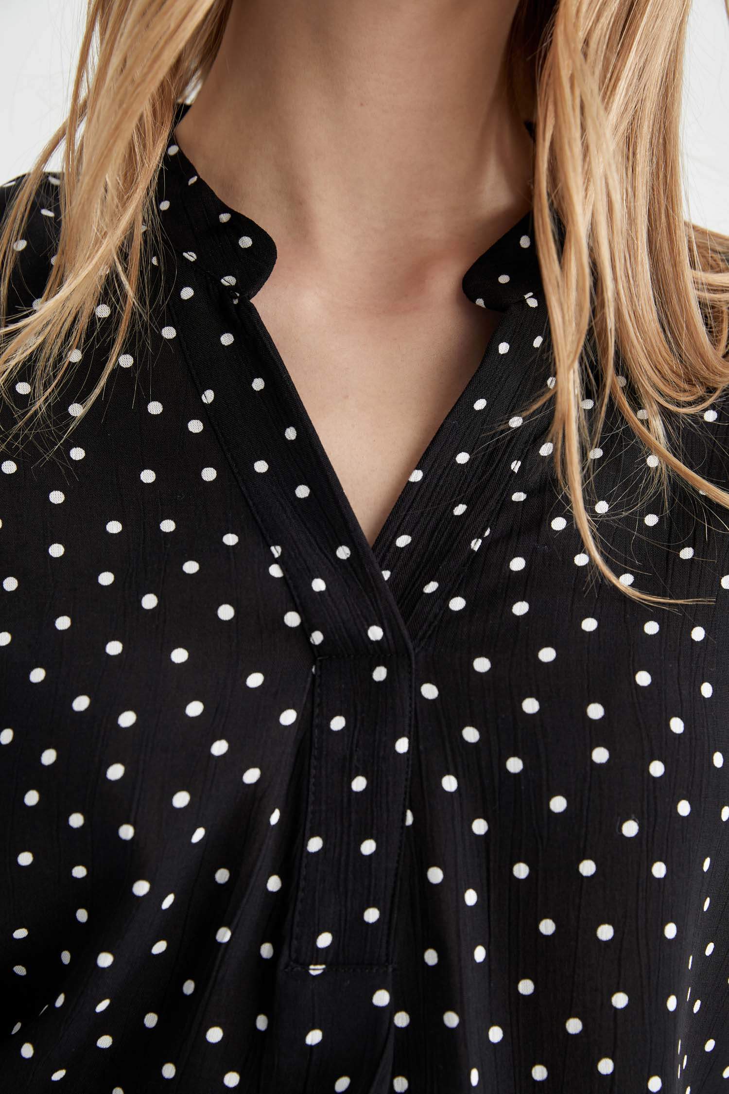 Black WOMAN Short Sleeve Leopard Print Shirt 3638003 | DeFacto