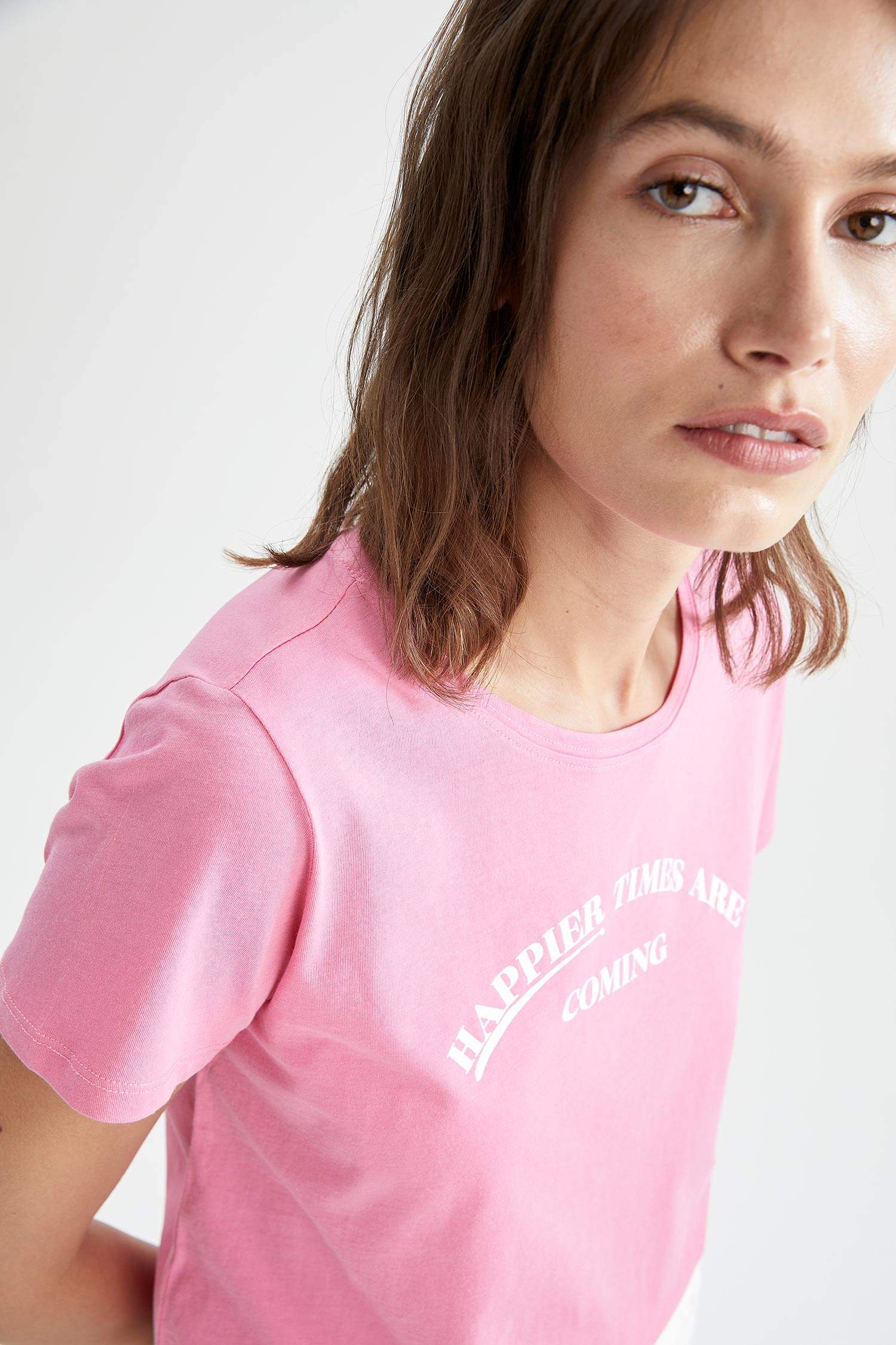Pink Woman Realxed Fit Text Printed Short Sleeve T-Shirt 1974080 | DeFacto