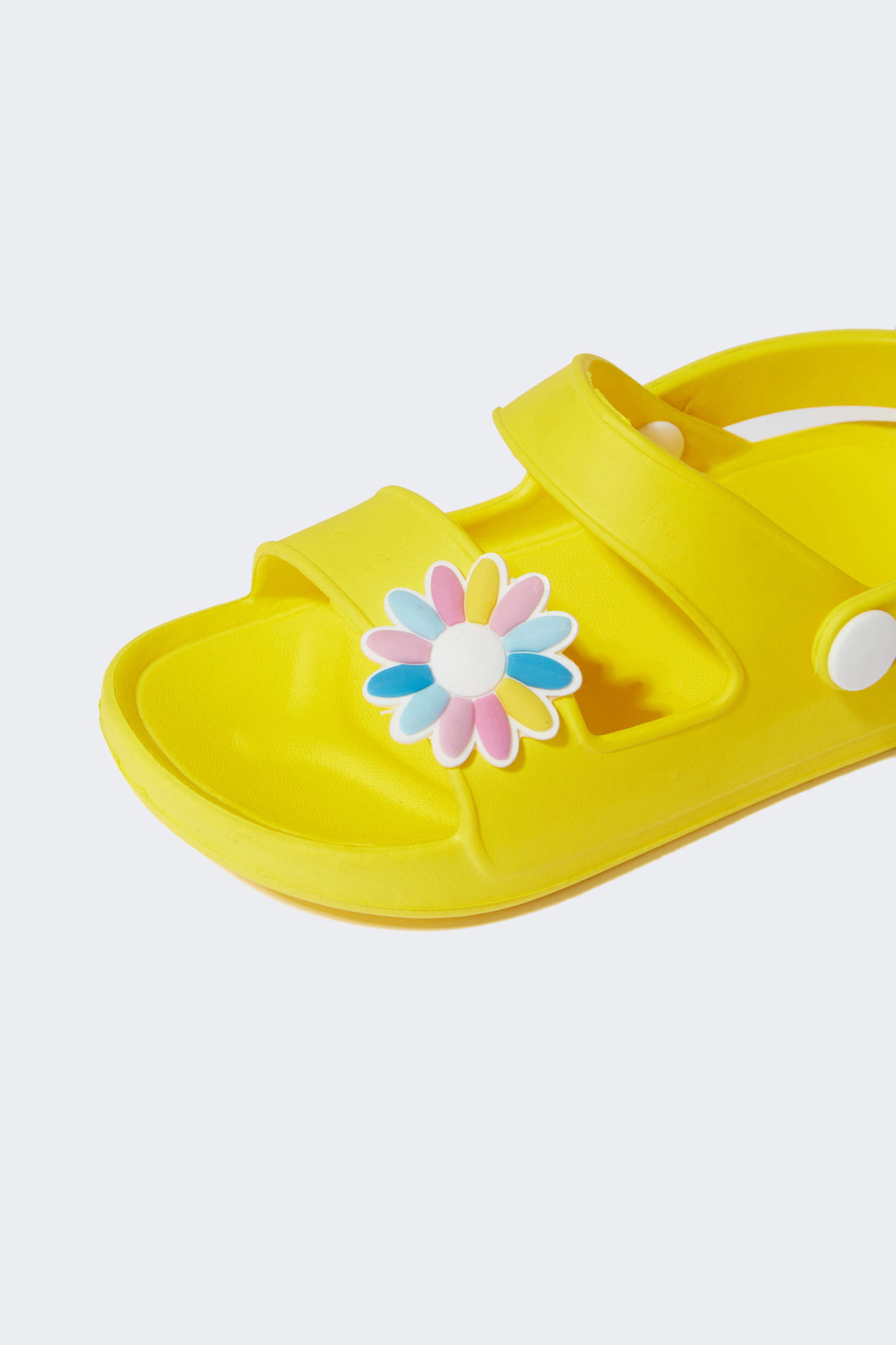 Defacto Kız Çocuk Çiçekli Tek Bantlı Sandalet. 5