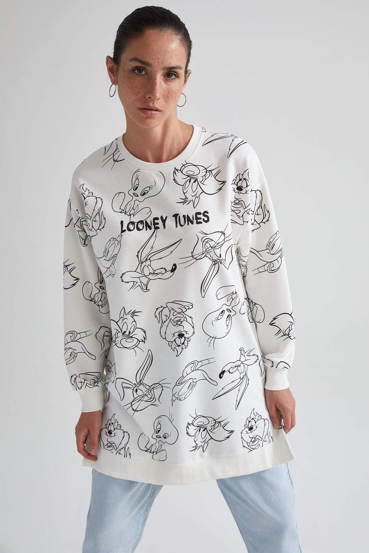 looney tunes sweat