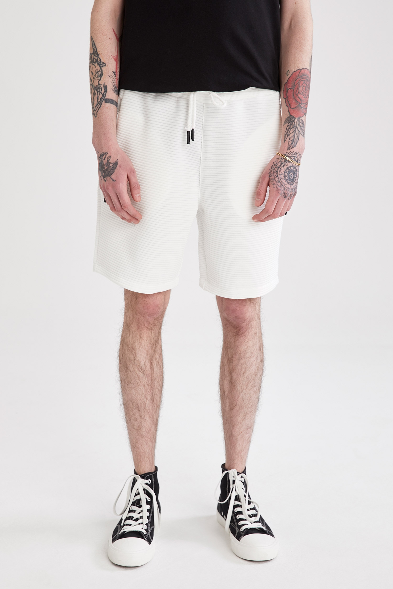 Ekru Erkek Slim Fit Basic Şort 1993186 | DeFacto