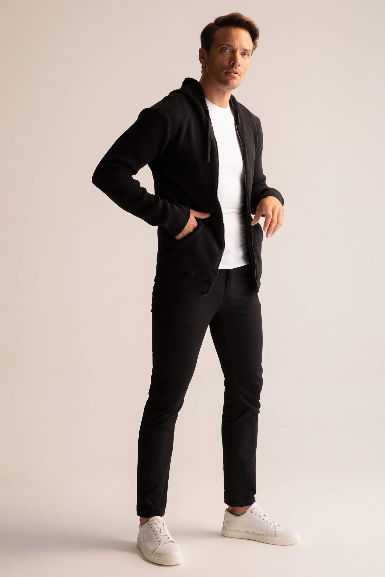 Кардиган стандартного кроя из трикотажа для мужчин