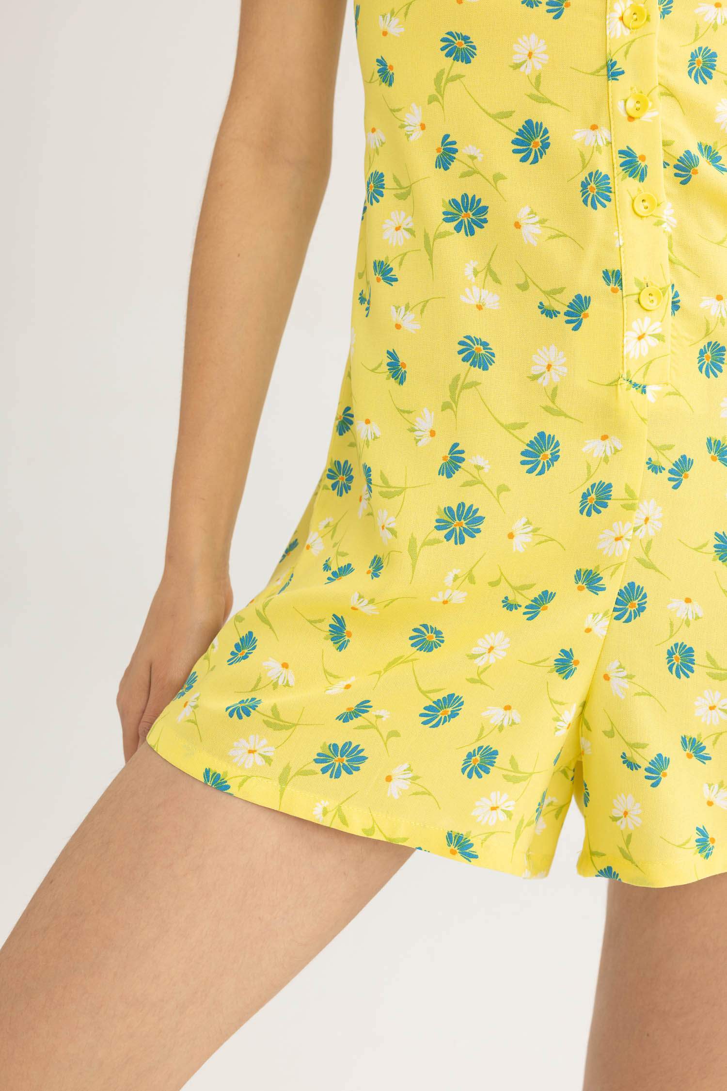 Heart Collar Printed Short Sleeve Jumpsuit