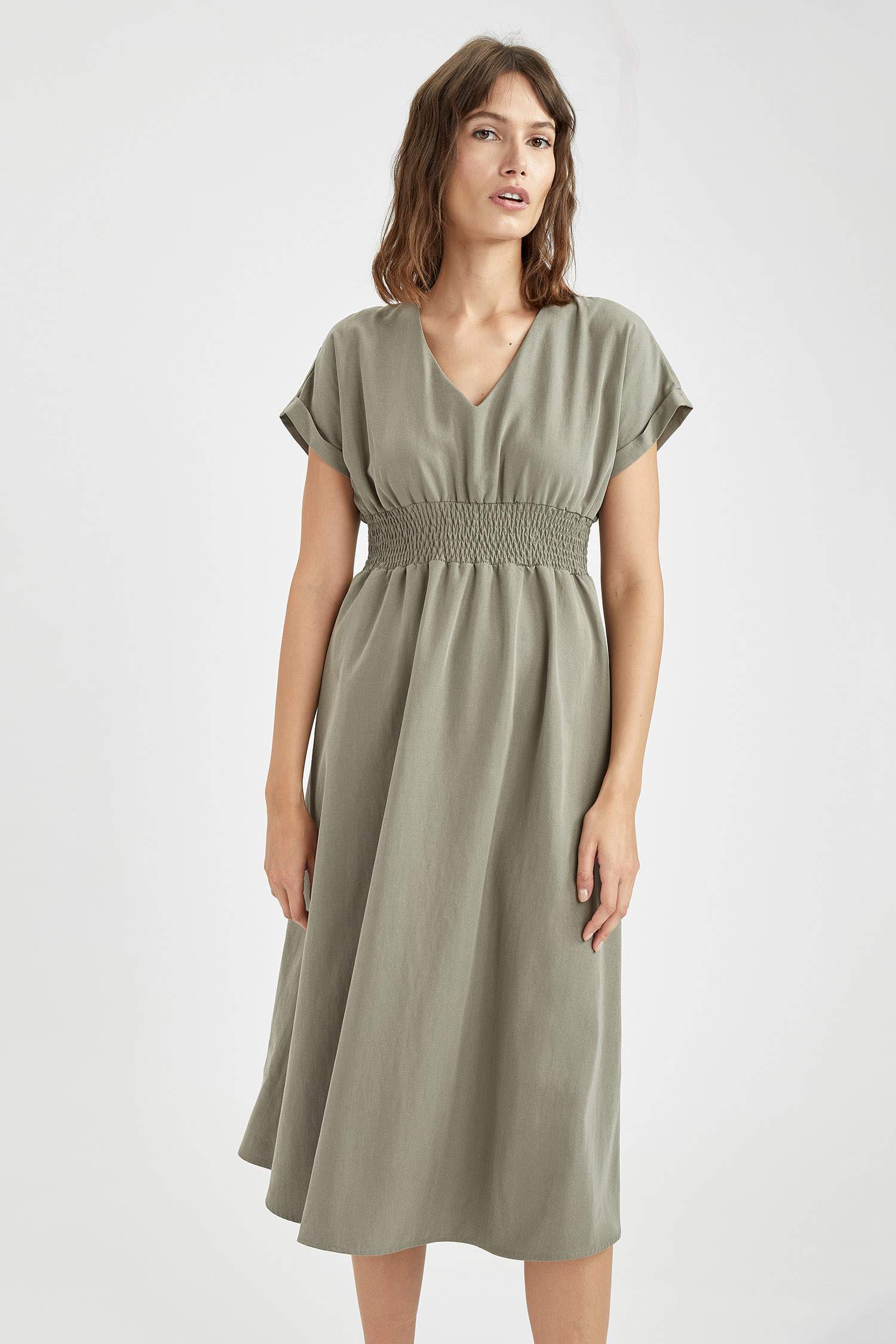 Khaki WOMEN Short Sleeve Cinched Waist Midi Dress 2014863 DeFacto