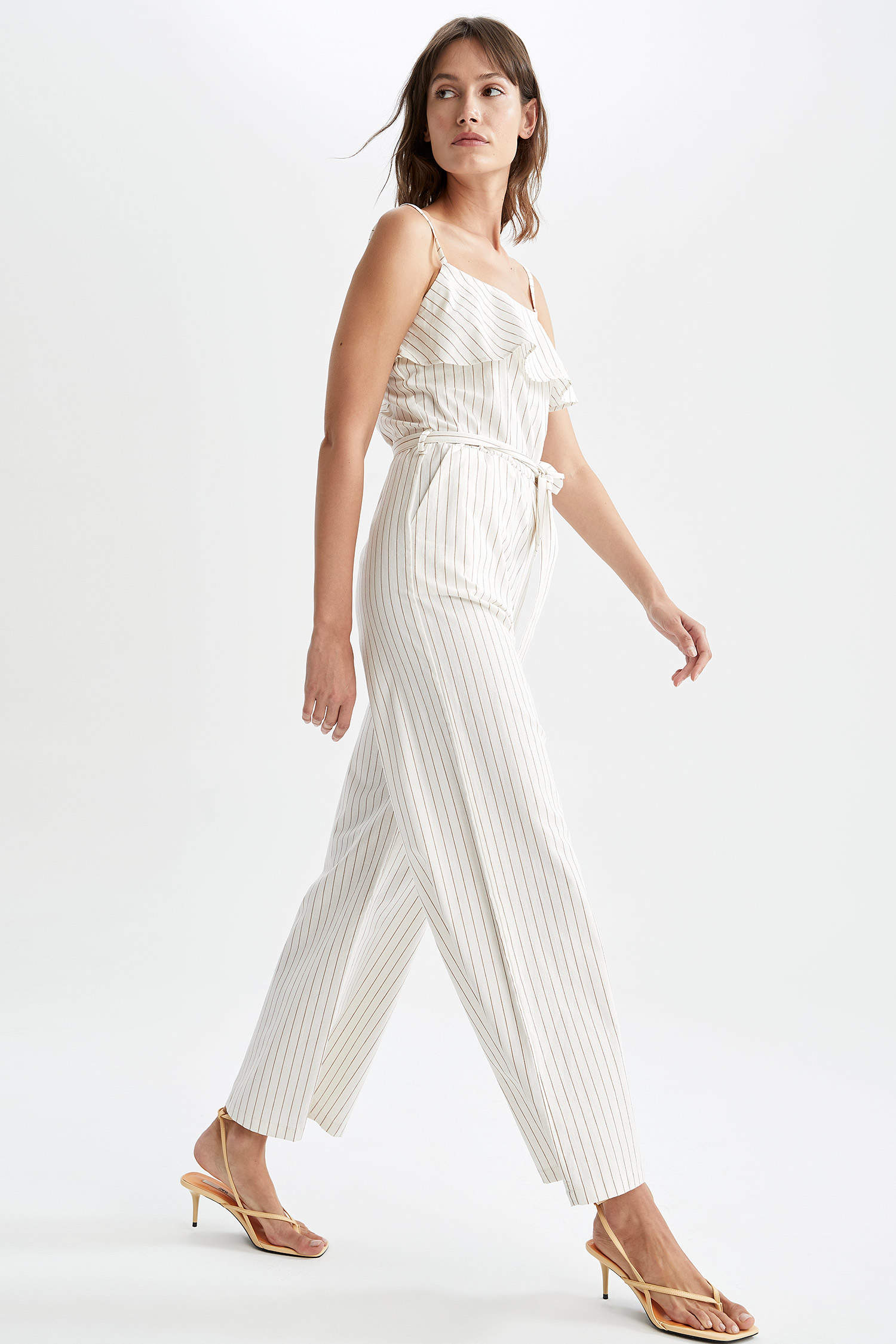 White Woman Belted Square Neck Striped Jumpsuit 2006599 | DeFacto