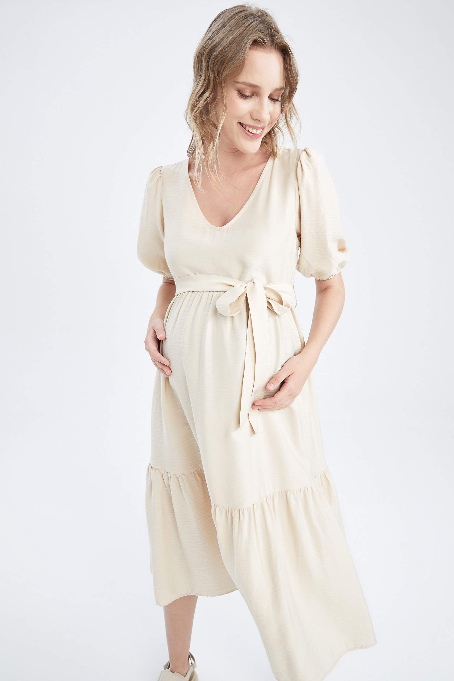 فستان للحوامل ميدي