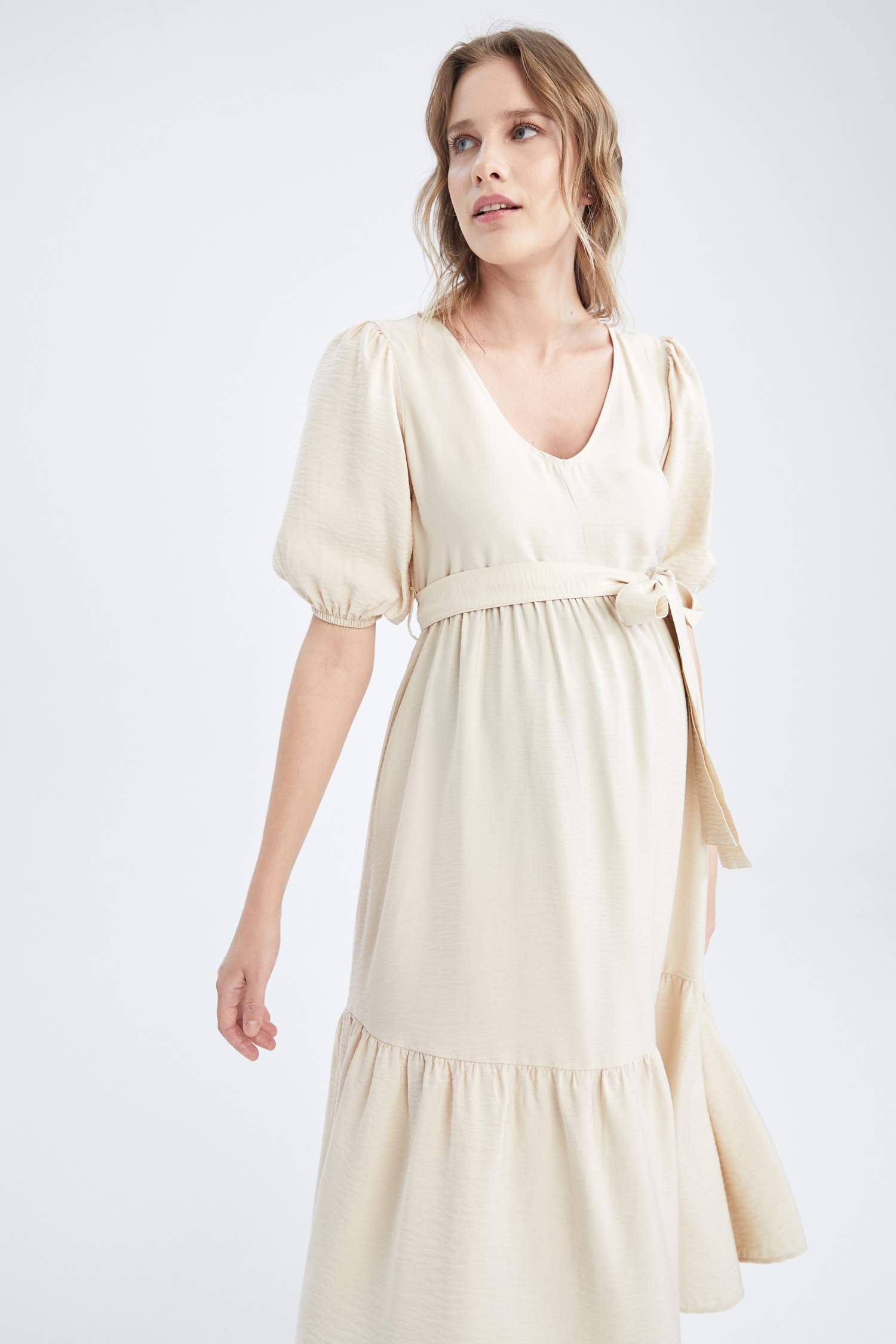 فستان للحوامل ميدي