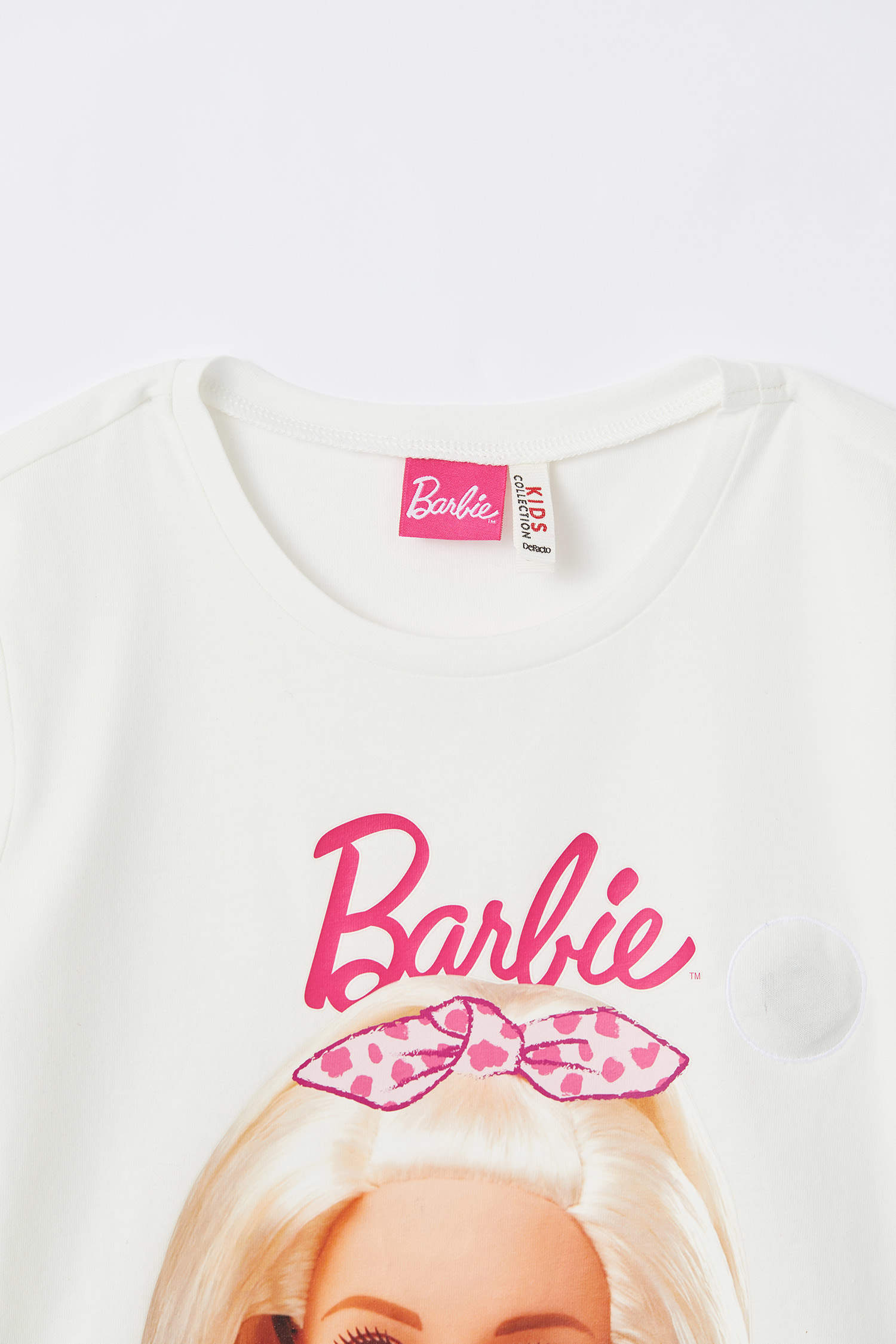 voordeel Tulpen collegegeld Ecru GIRLS & TEENS Girl Short Sleeve Barbie Printed Touch Light T-Shirt  2018323 | DeFacto