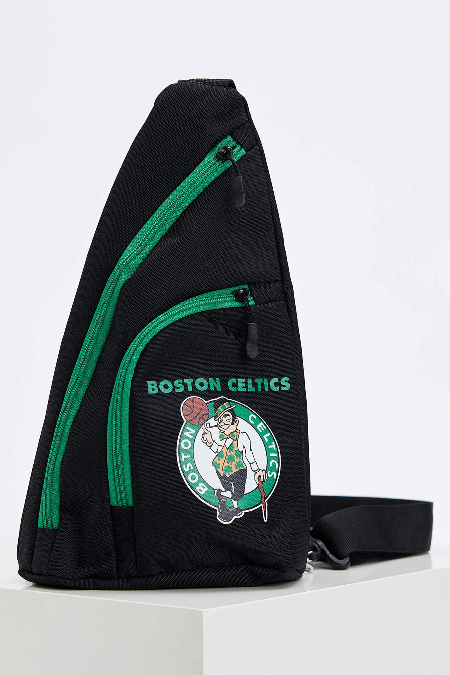 Defacto NBA Boston Celtics Lisanslı Göğüs Çantası. 2