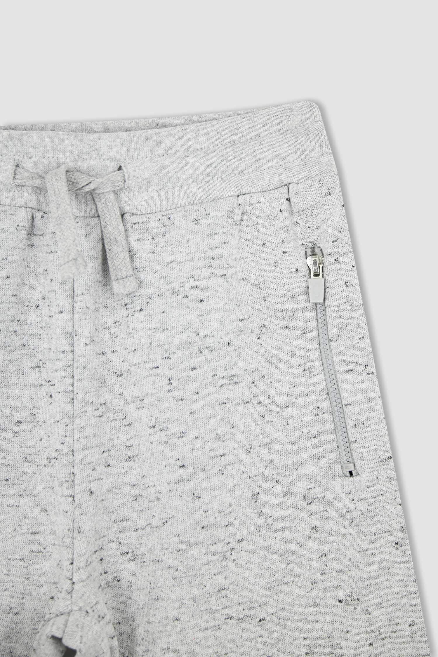 Ұлдарға қалыпты пішім Шалбар