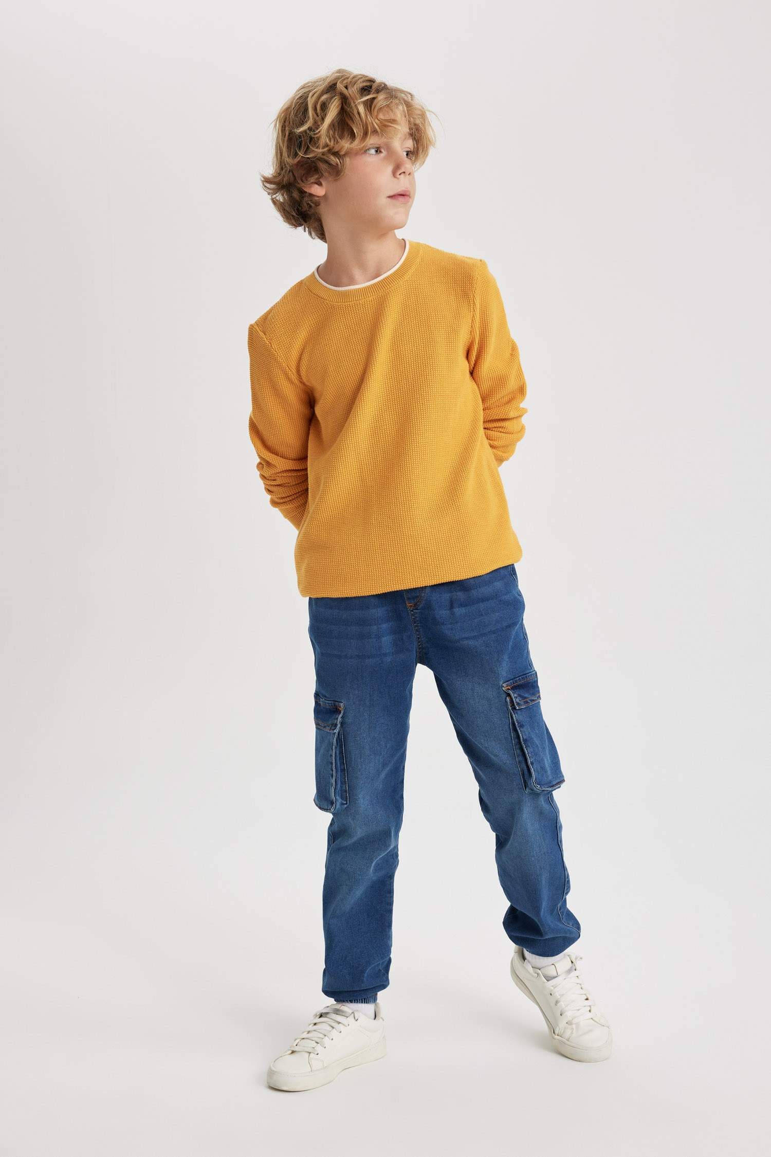 Свитер с круглым вырезом для мальчиков, Школьная коллекция